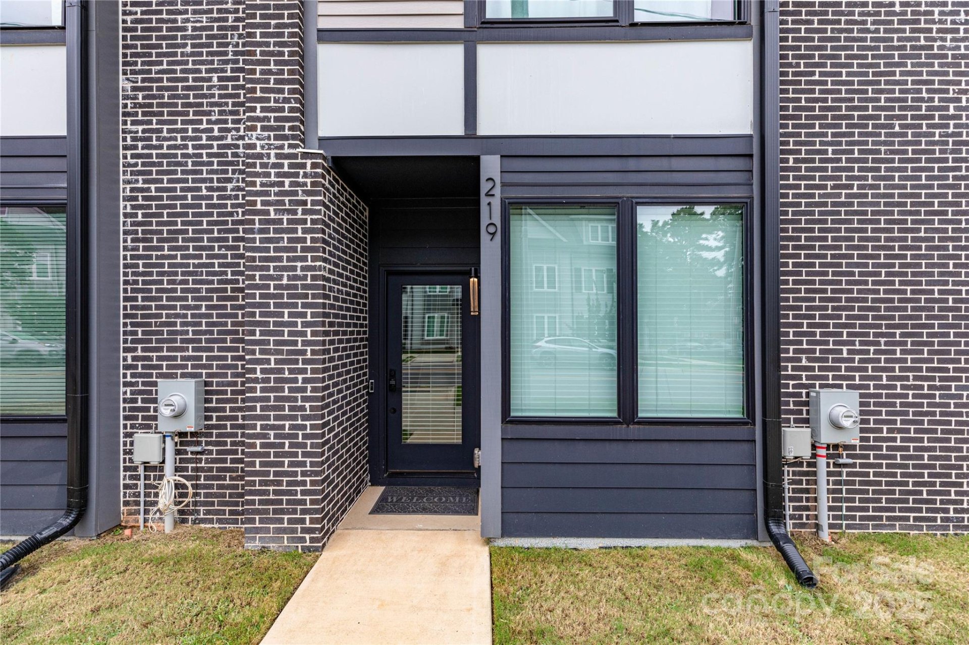 Property image 2 at 219 Freeland Lane, Charlotte, NC 28217