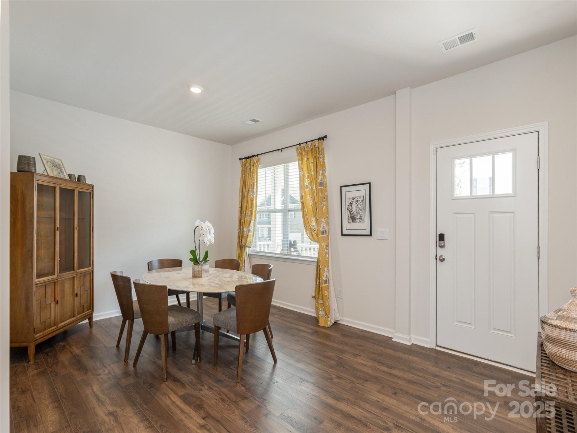 Property image 3 at 596 Country Oak Drive, Asheville, NC 28804