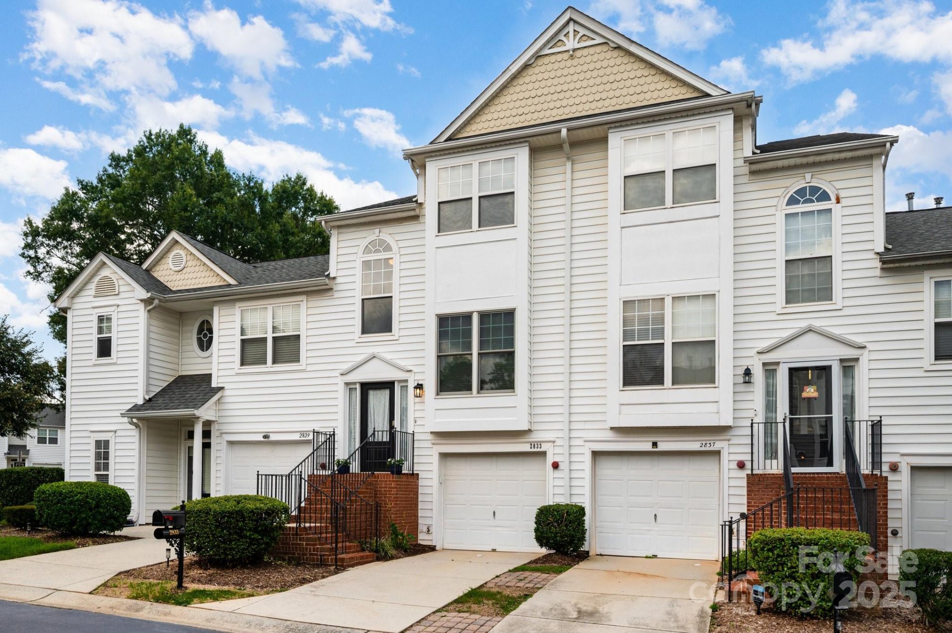 Property image 3 at 2833 Avalon Loop Road, Charlotte, NC 28269