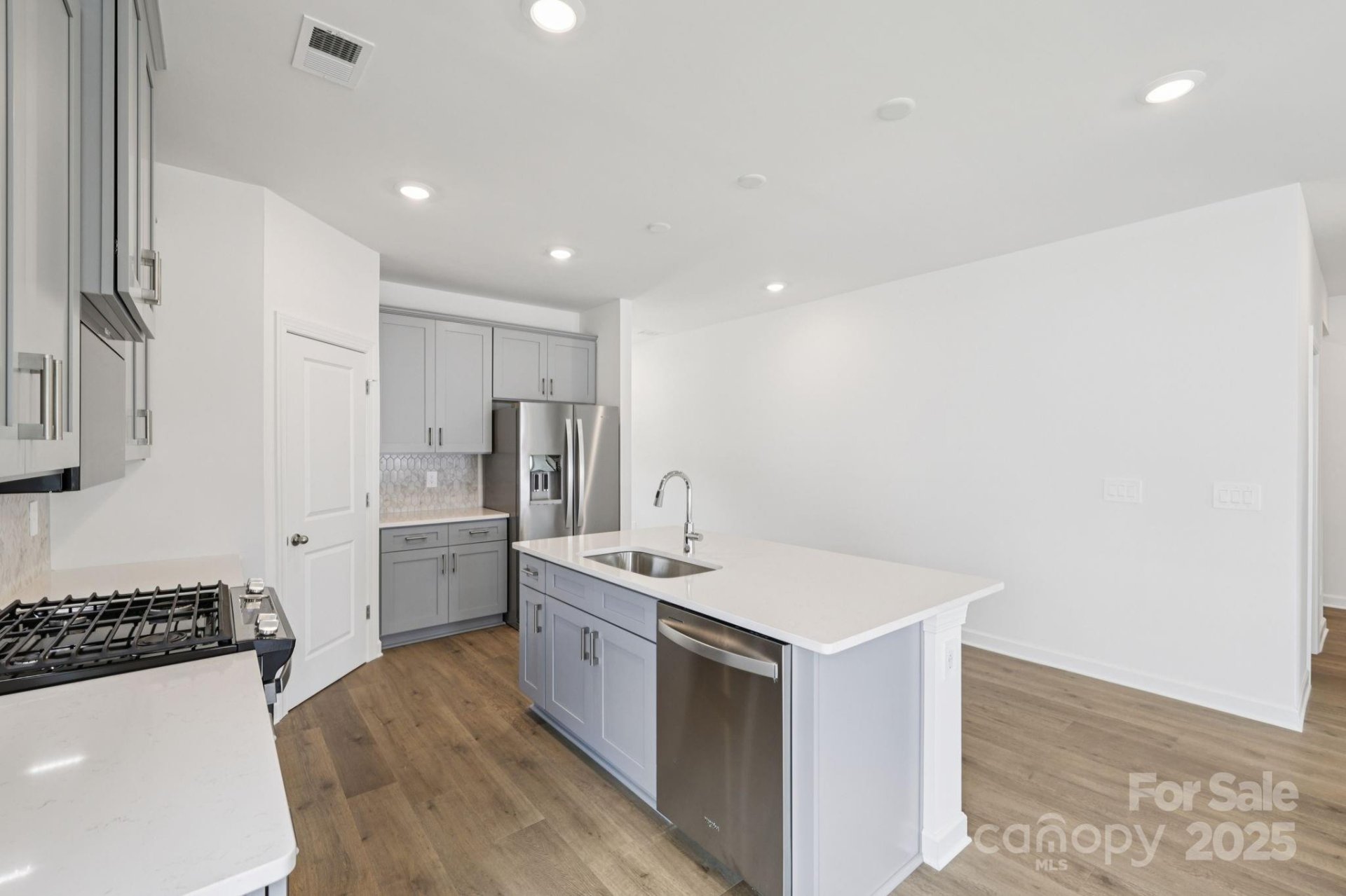 Property image 2 at 708 Palmer Pendleton Way, York, SC 29745