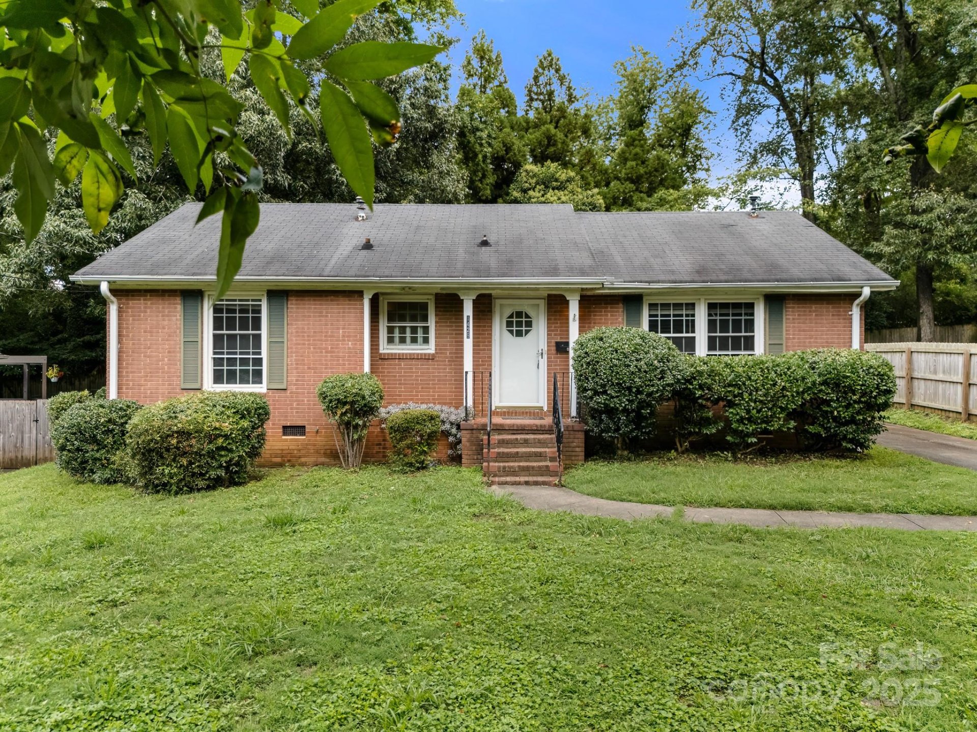 Property at 1429 Tarrington Avenue, Charlotte, NC 28205