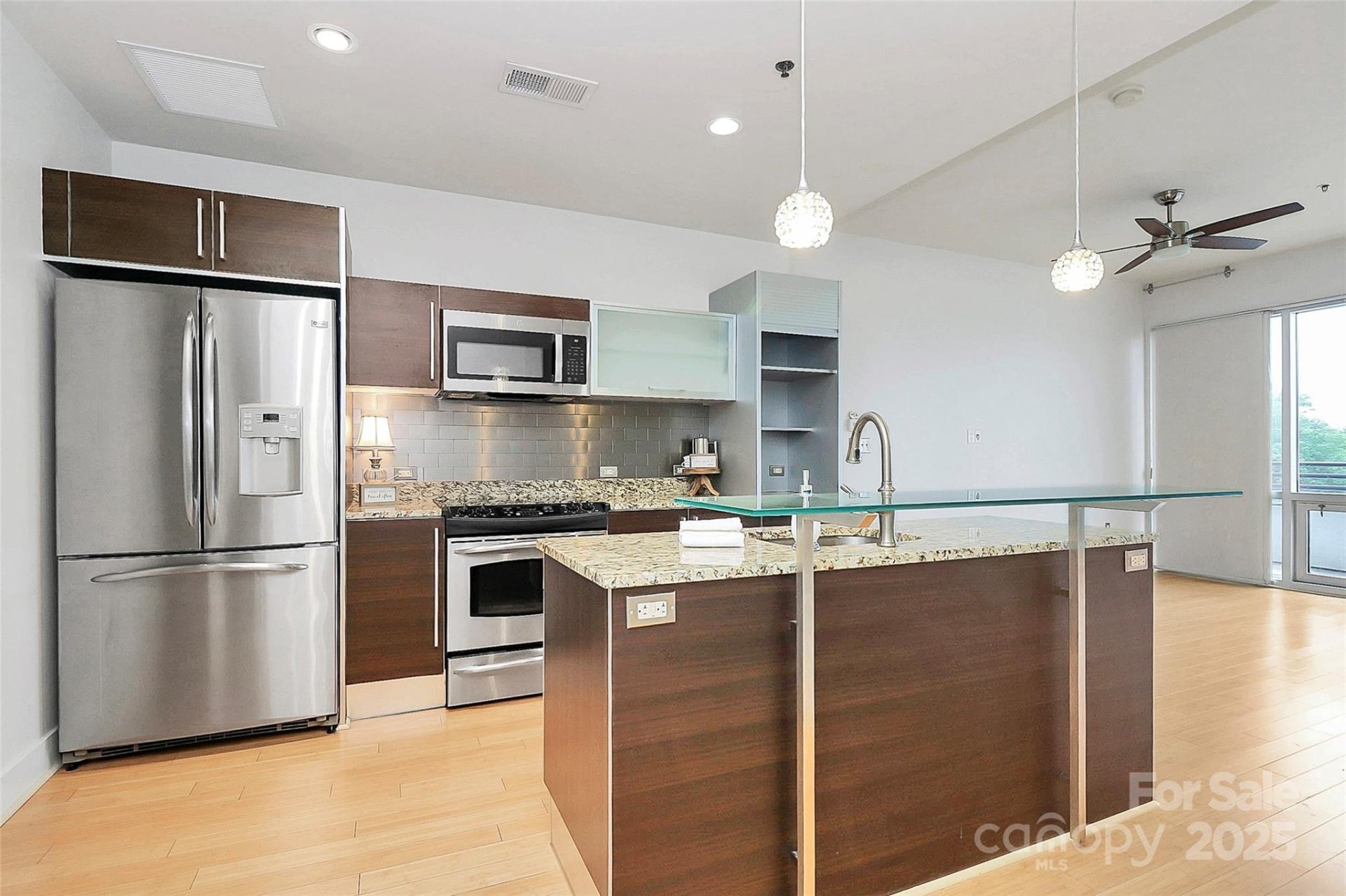 Property image 3 at 1133 Metropolitan Avenue, Charlotte, NC 28204