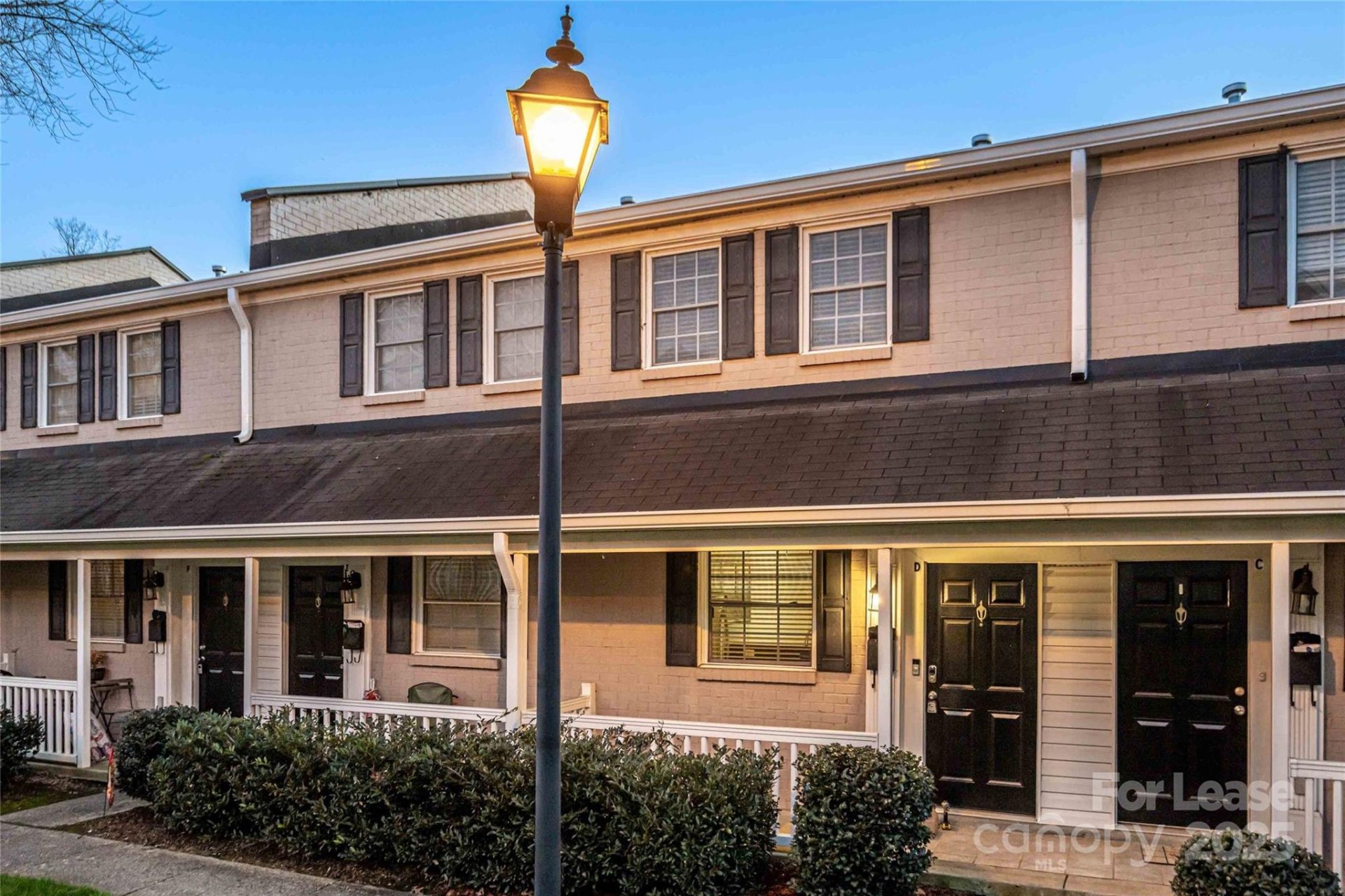 Property image 1 at 1230 Green Oaks Lane, Charlotte, NC 28205