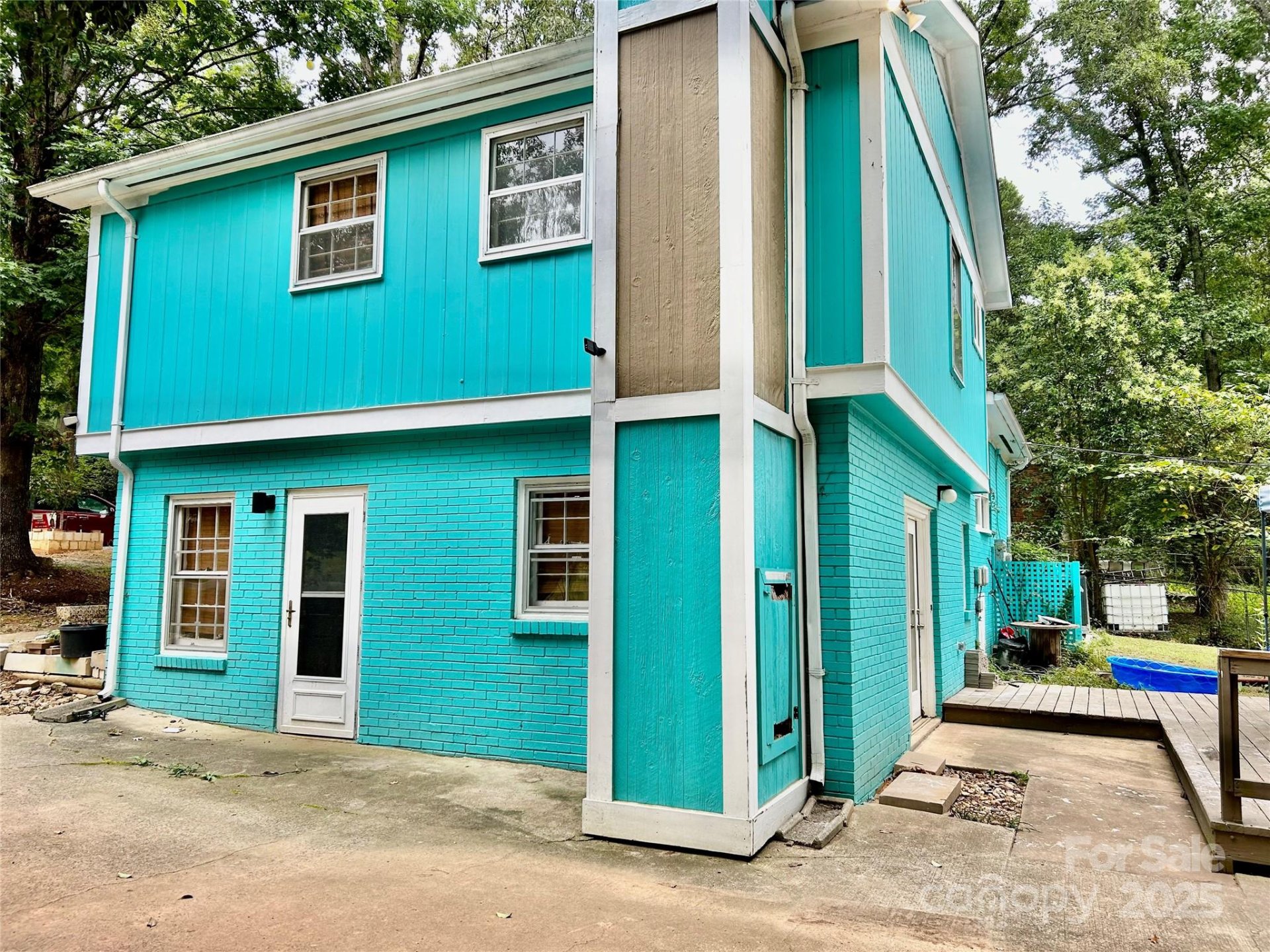 Property image 4 at 6708 Lynmont Drive, Charlotte, NC 28212