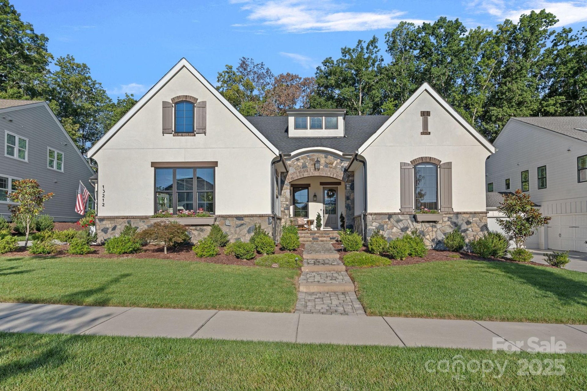 13212 Oak Farm Lane