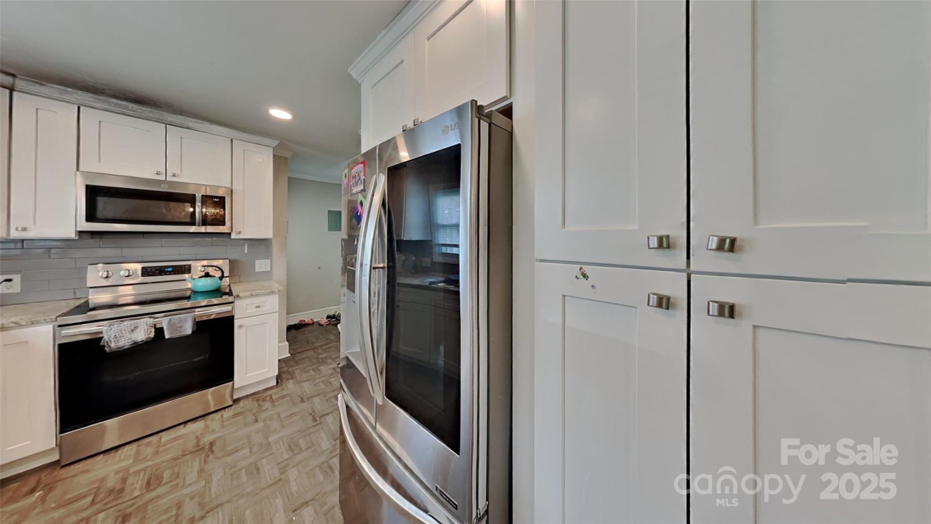 Property image 4 at 1911 Valleydale Road, Charlotte, NC 28214
