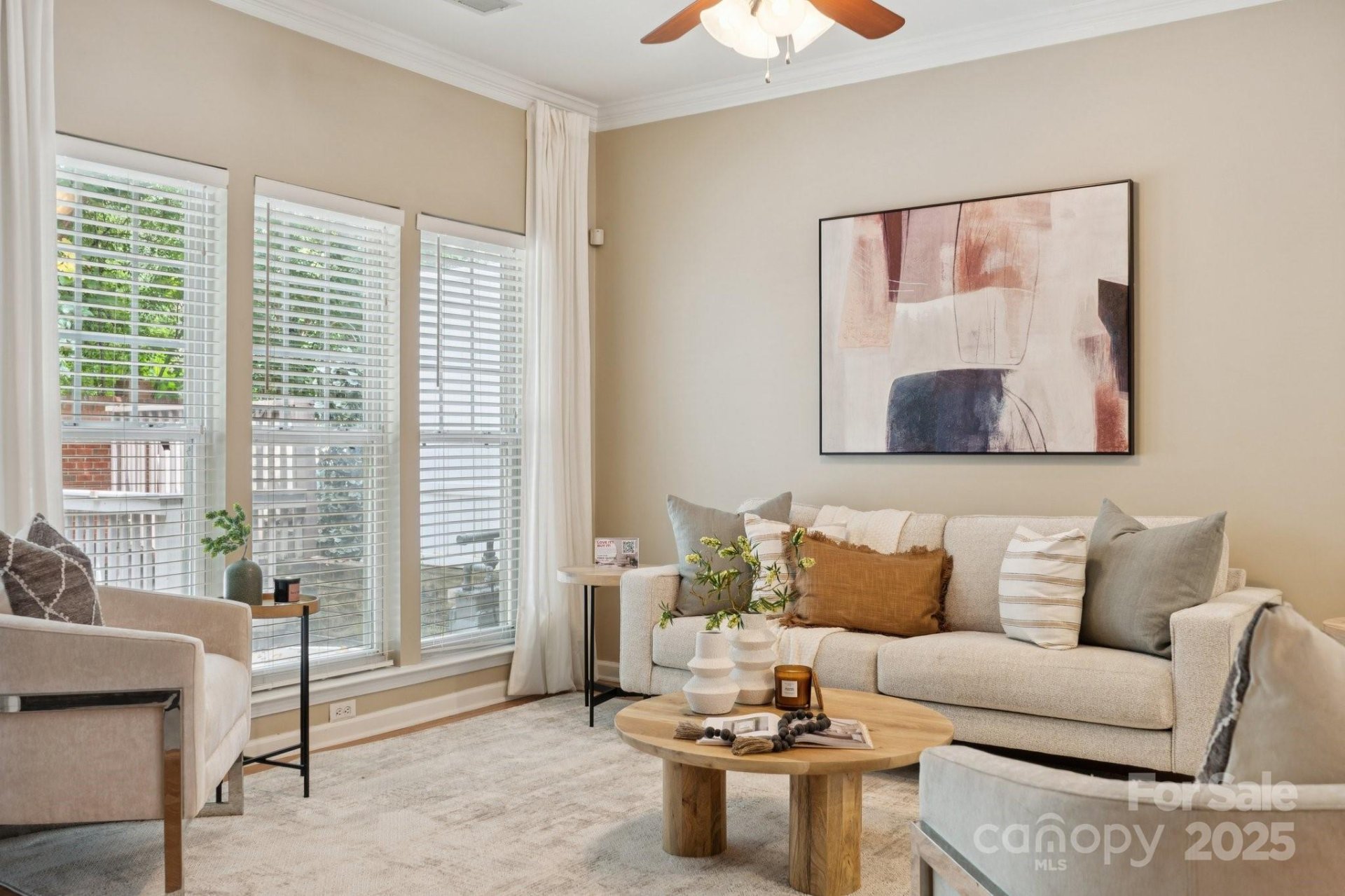 Property image 3 at 3043 Uxbridge Woods Court, Charlotte, NC 28205
