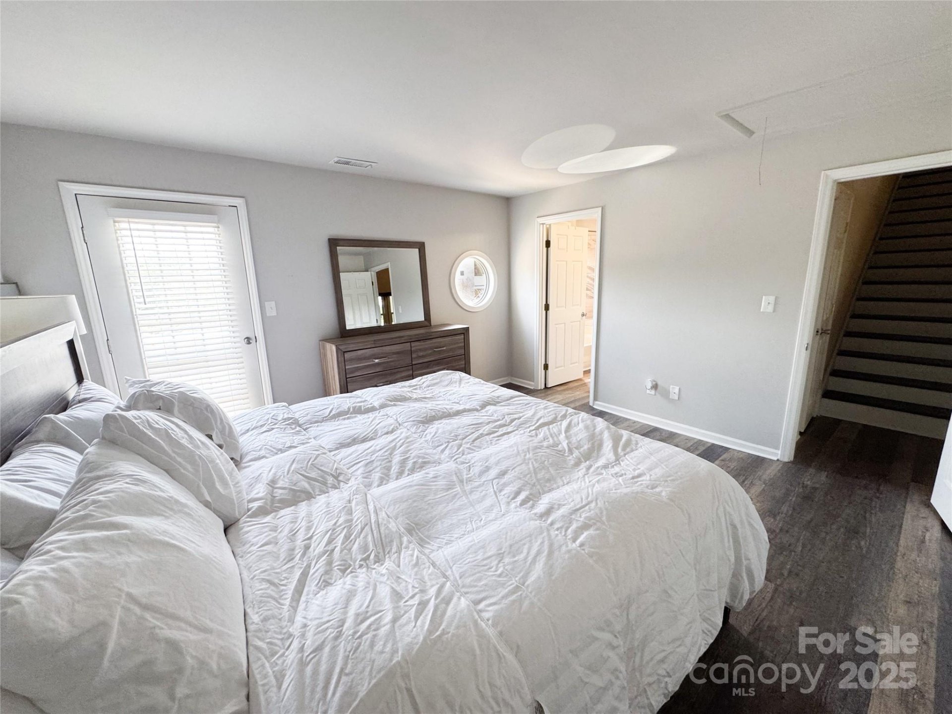Property image 5 at 9211 Ravenwing Drive, Charlotte, NC 28262