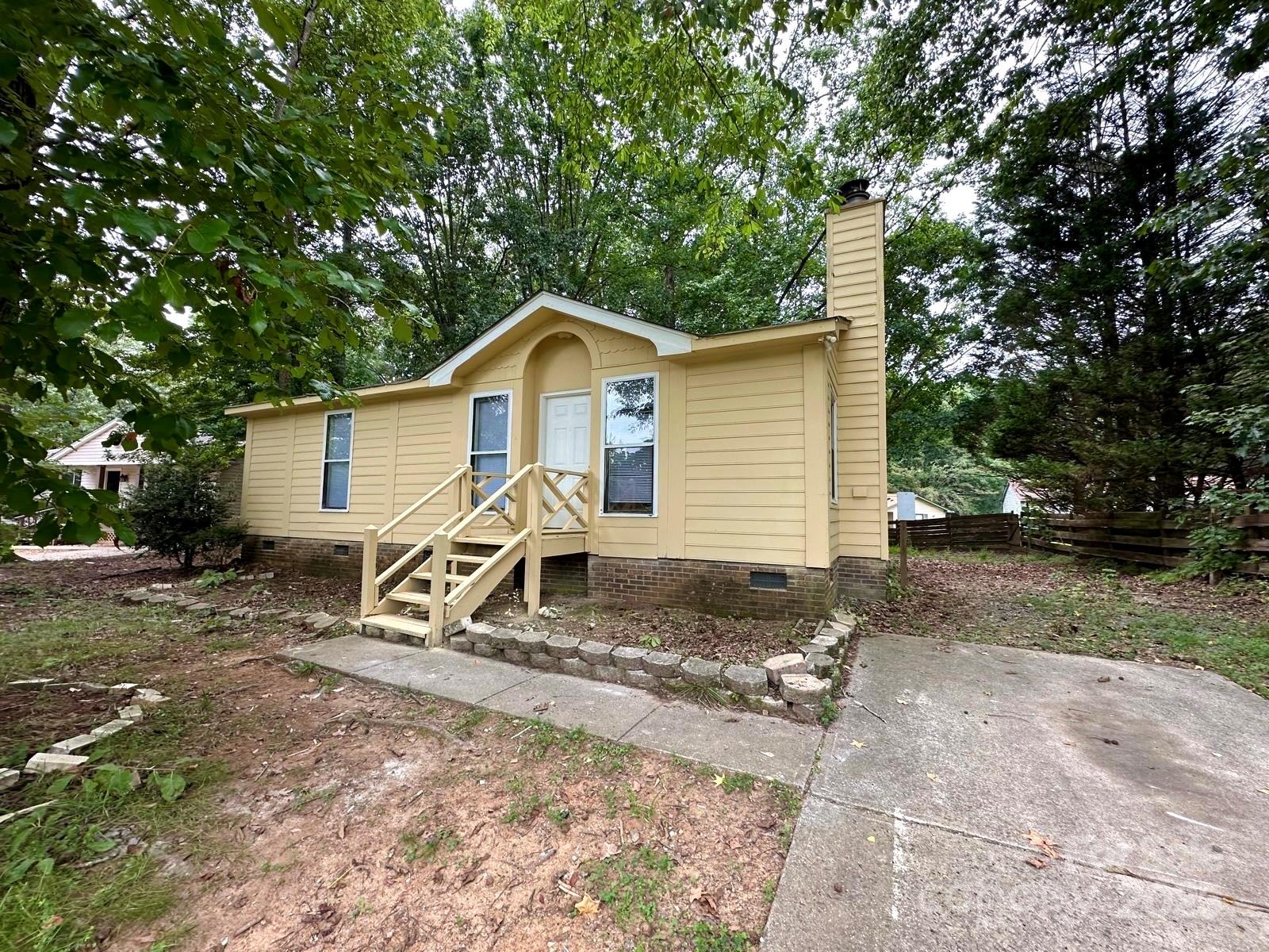 Property image 2 at 8131 Strawberry Point Drive, Charlotte, NC 28215