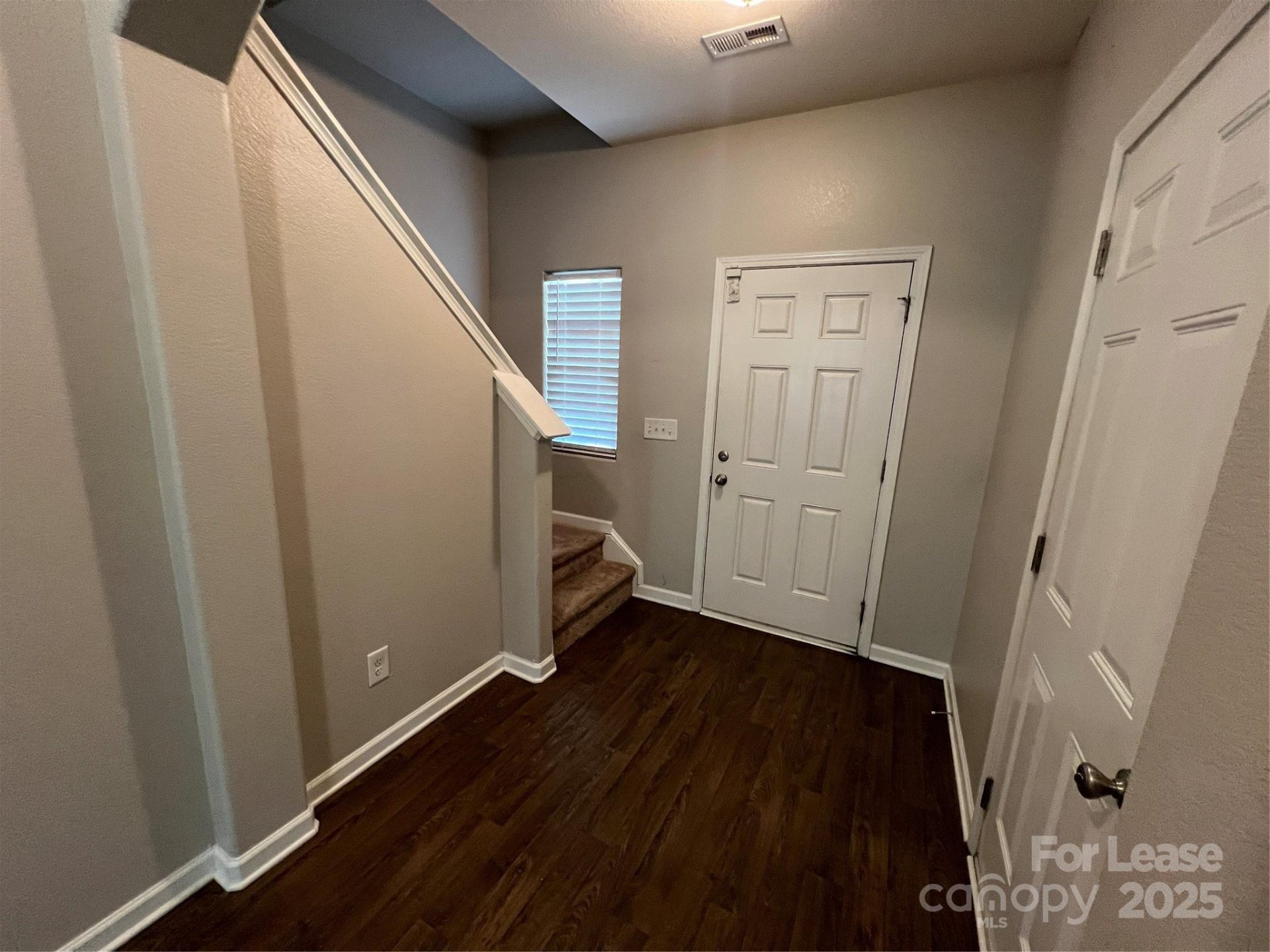 Property image 3 at 8240 Paw Valley Lane, Charlotte, NC 28214