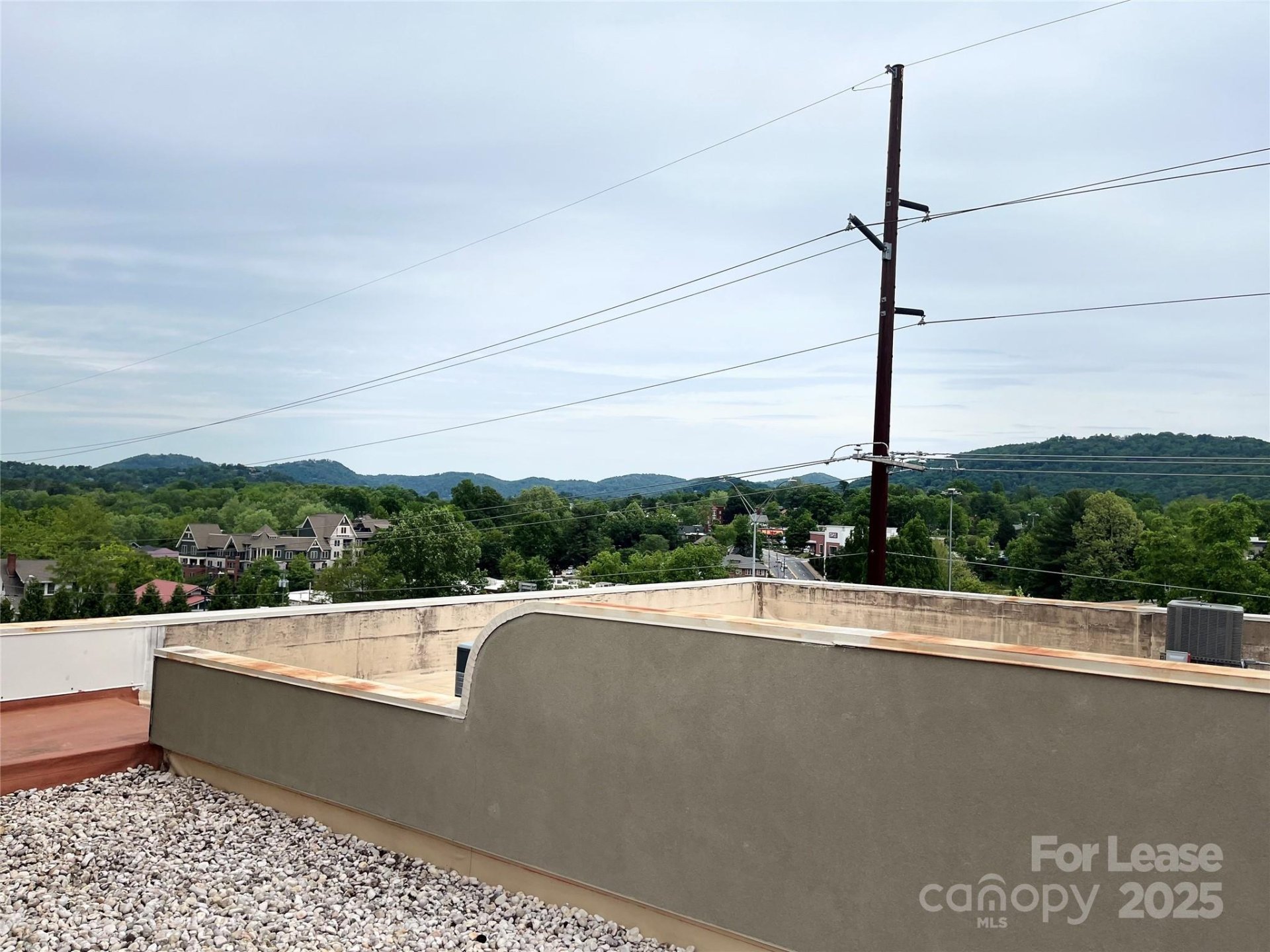 Property image 4 at 37 Hiawassee Street, Asheville, NC 28801