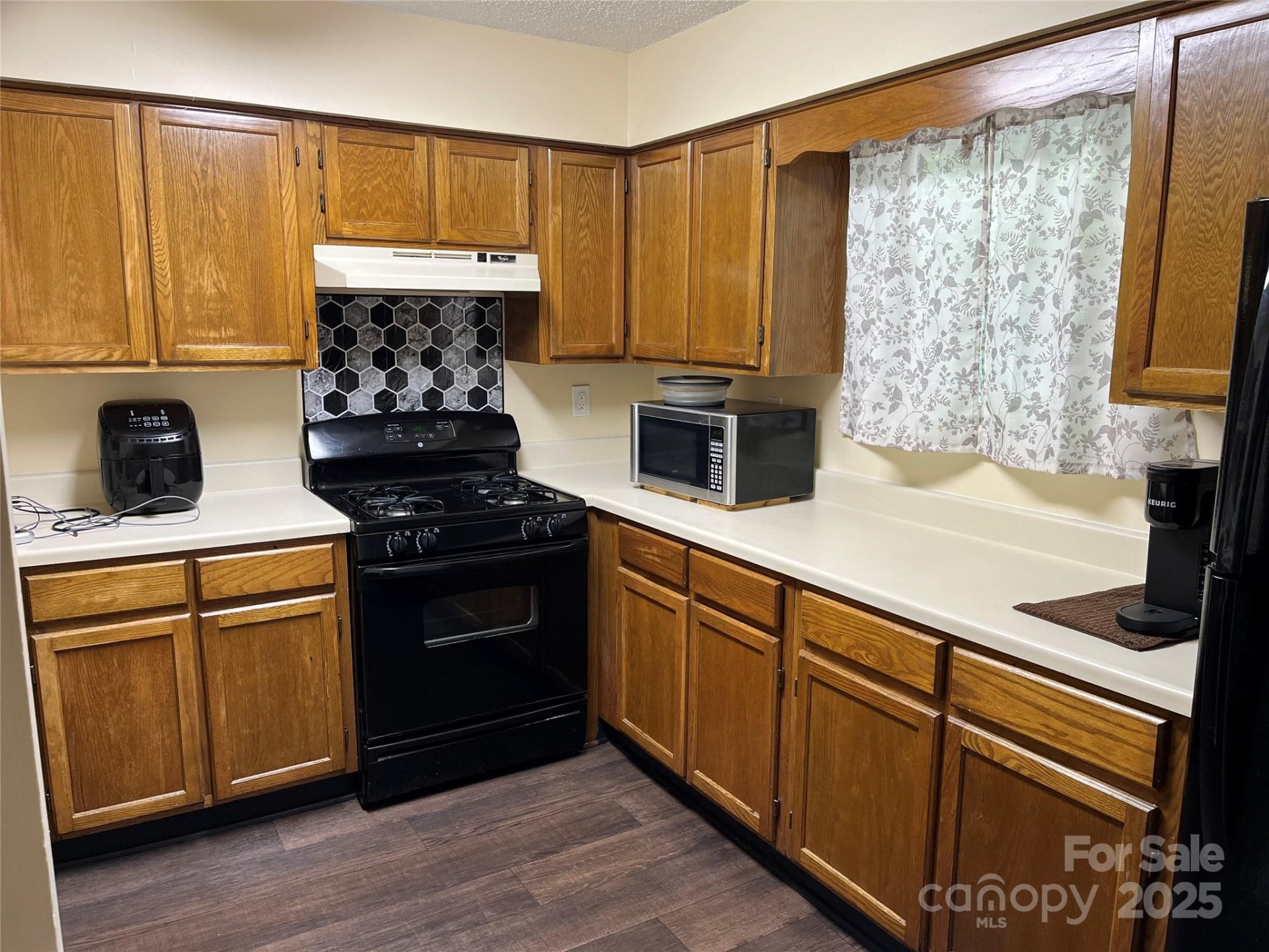 Property image 4 at 6011 Treetop Court, Charlotte, NC 28212