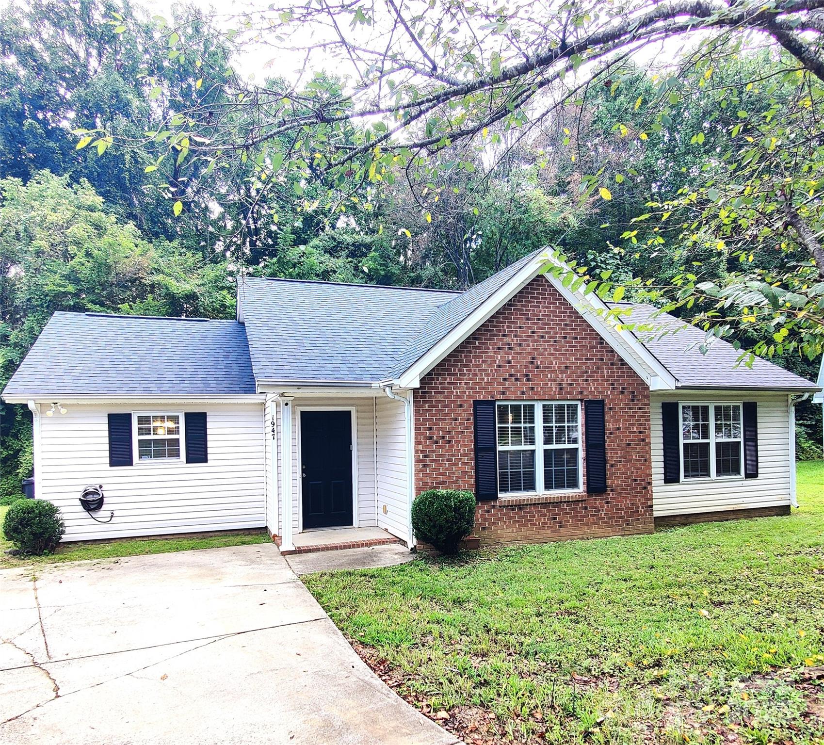 1947 Dietrich Lane