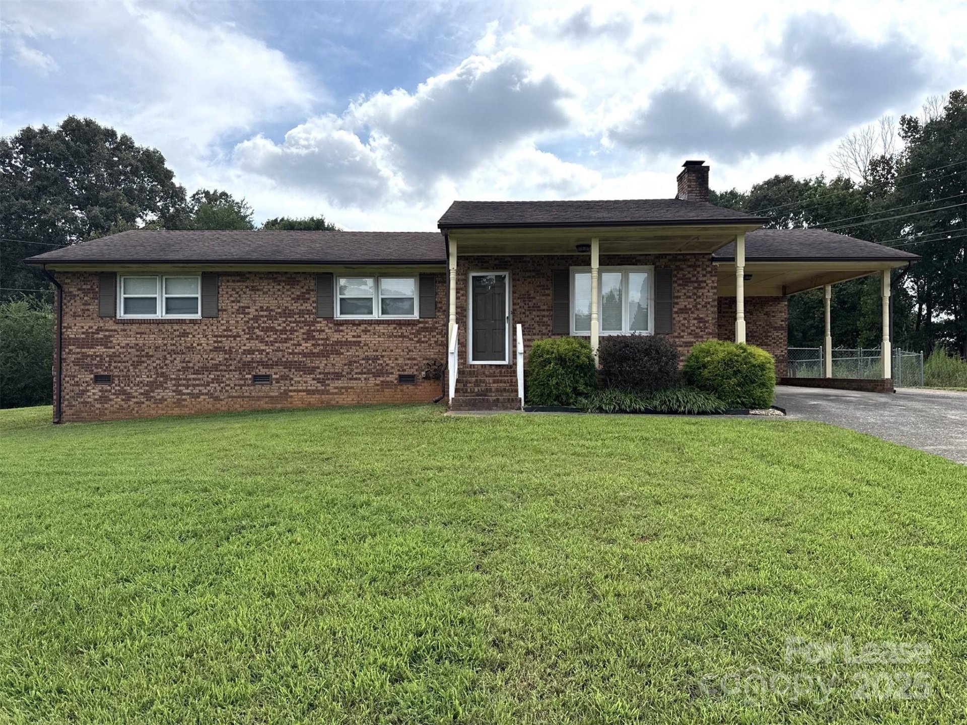 Amy Acres, Gastonia Community