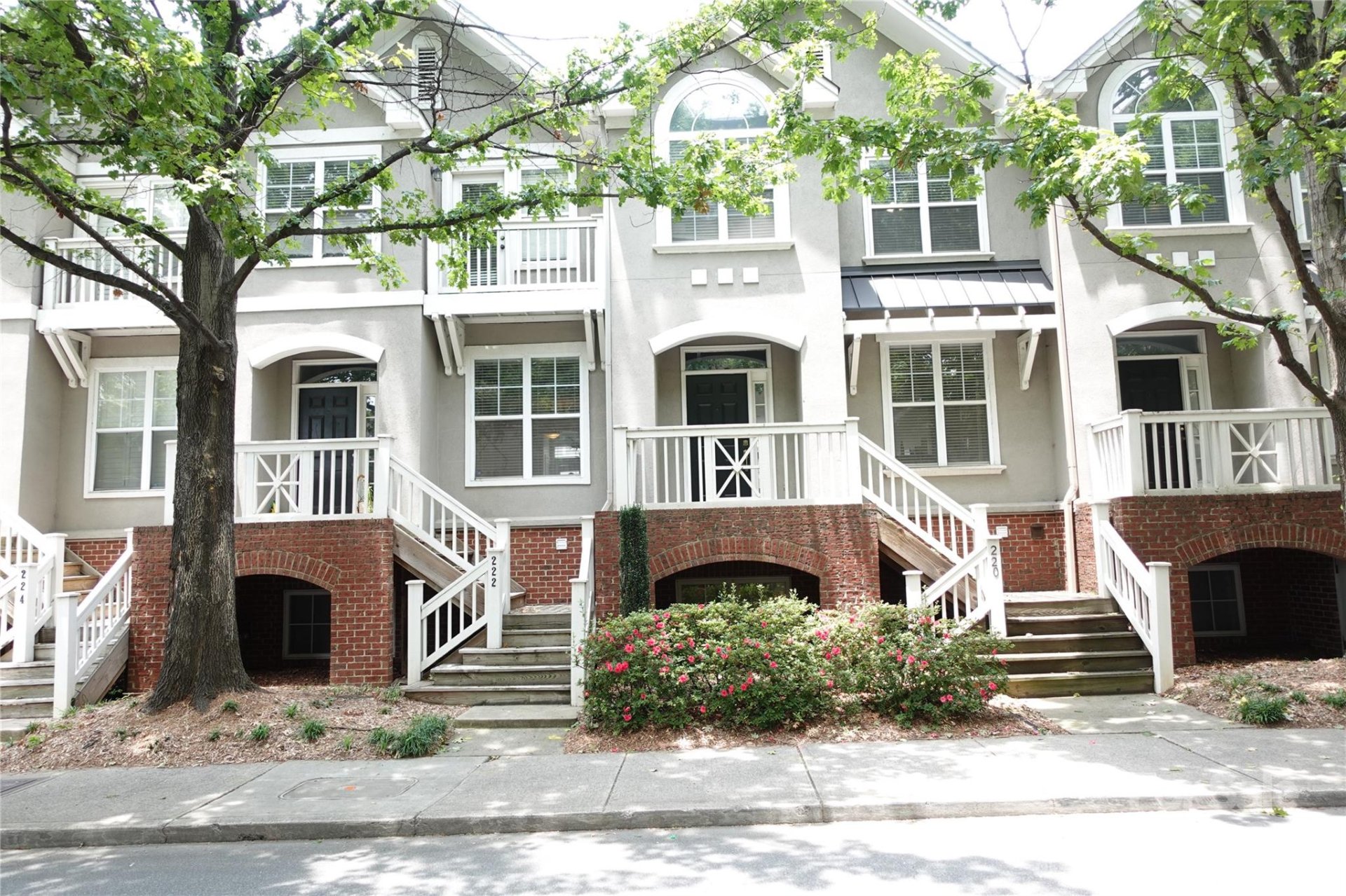 Property image 1 at 817 W 4th Street, Charlotte, NC 28202