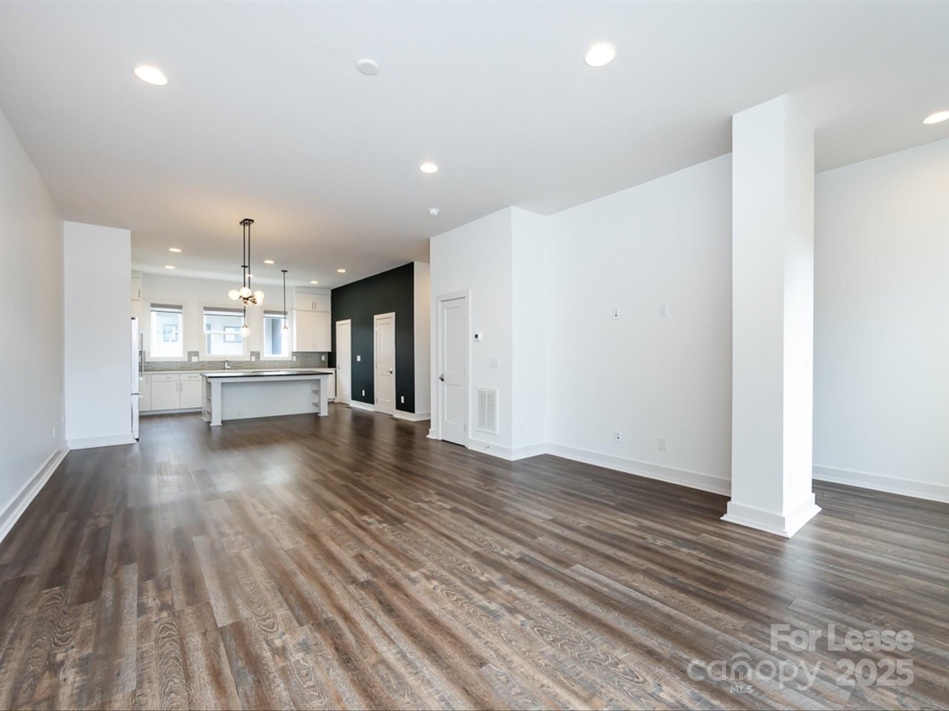 Property image 4 at 1207 E 36th Street, Charlotte, NC 28205