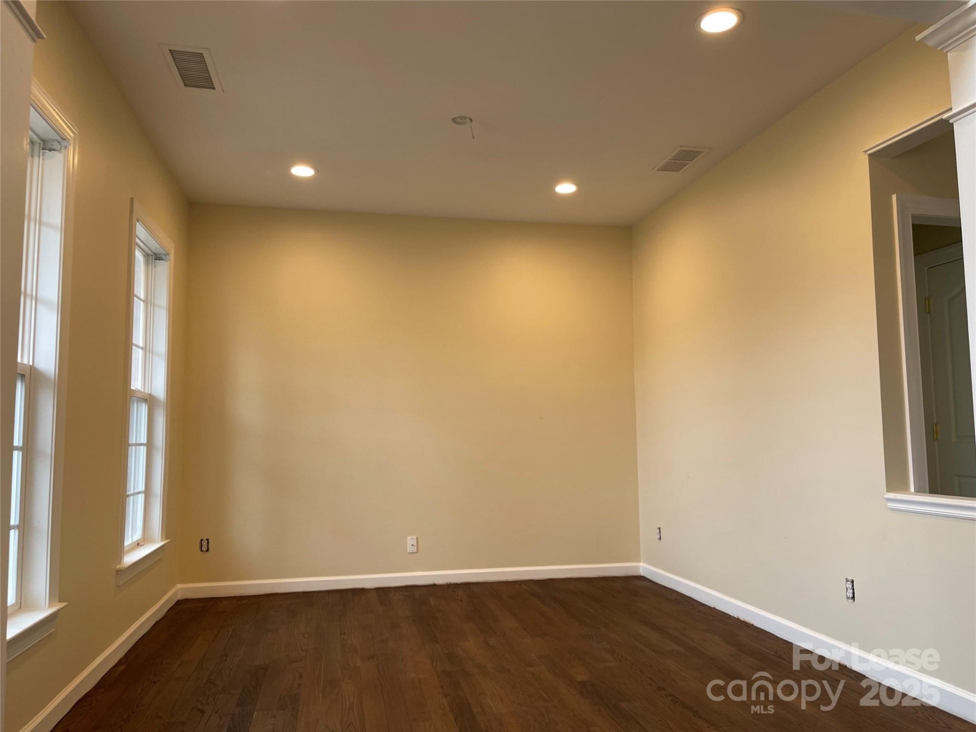 Property image 3 at 6846 Guinevere Drive, Charlotte, NC 28277