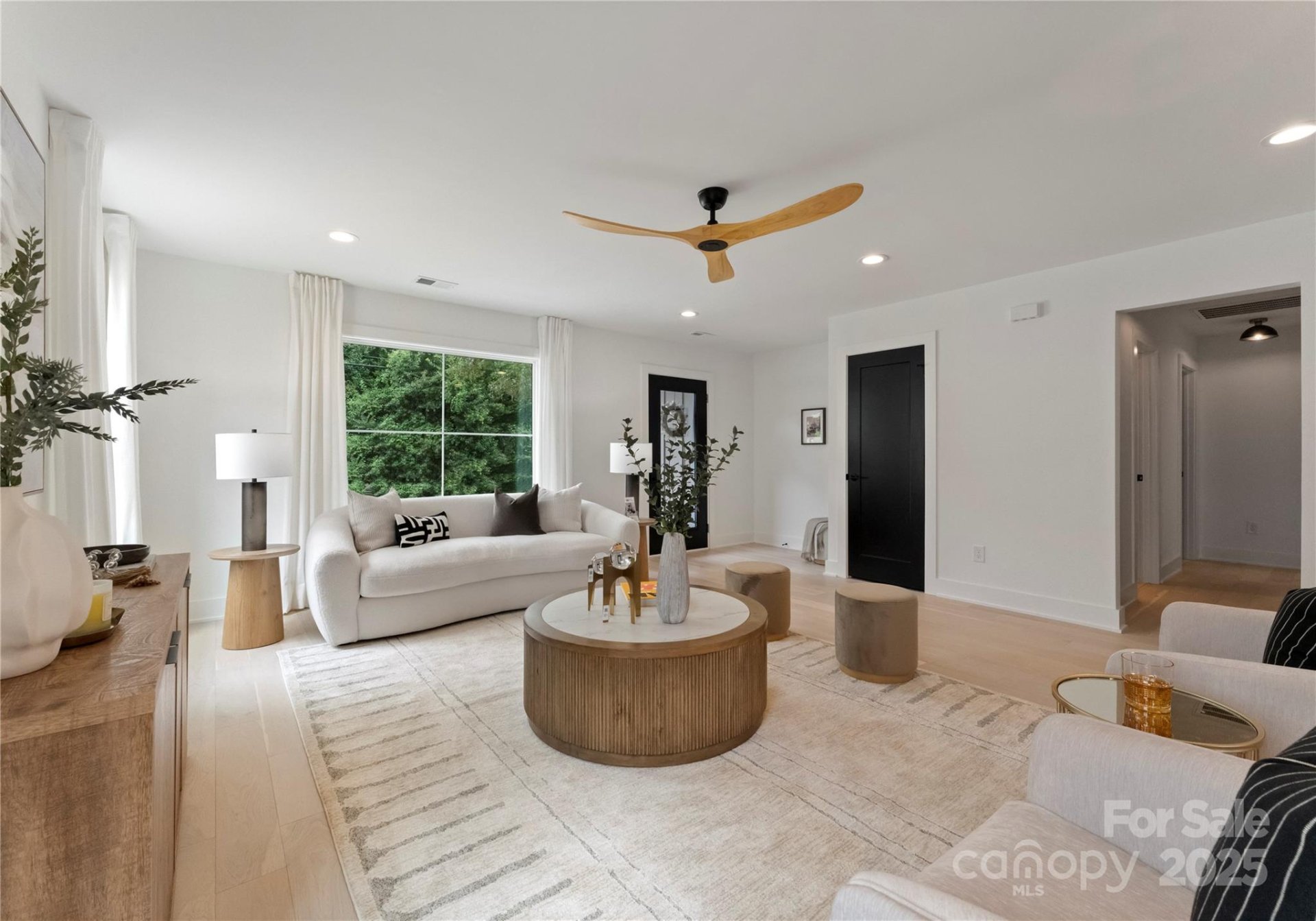 Property image 4 at 2808 Hilliard Drive, Charlotte, NC 28205