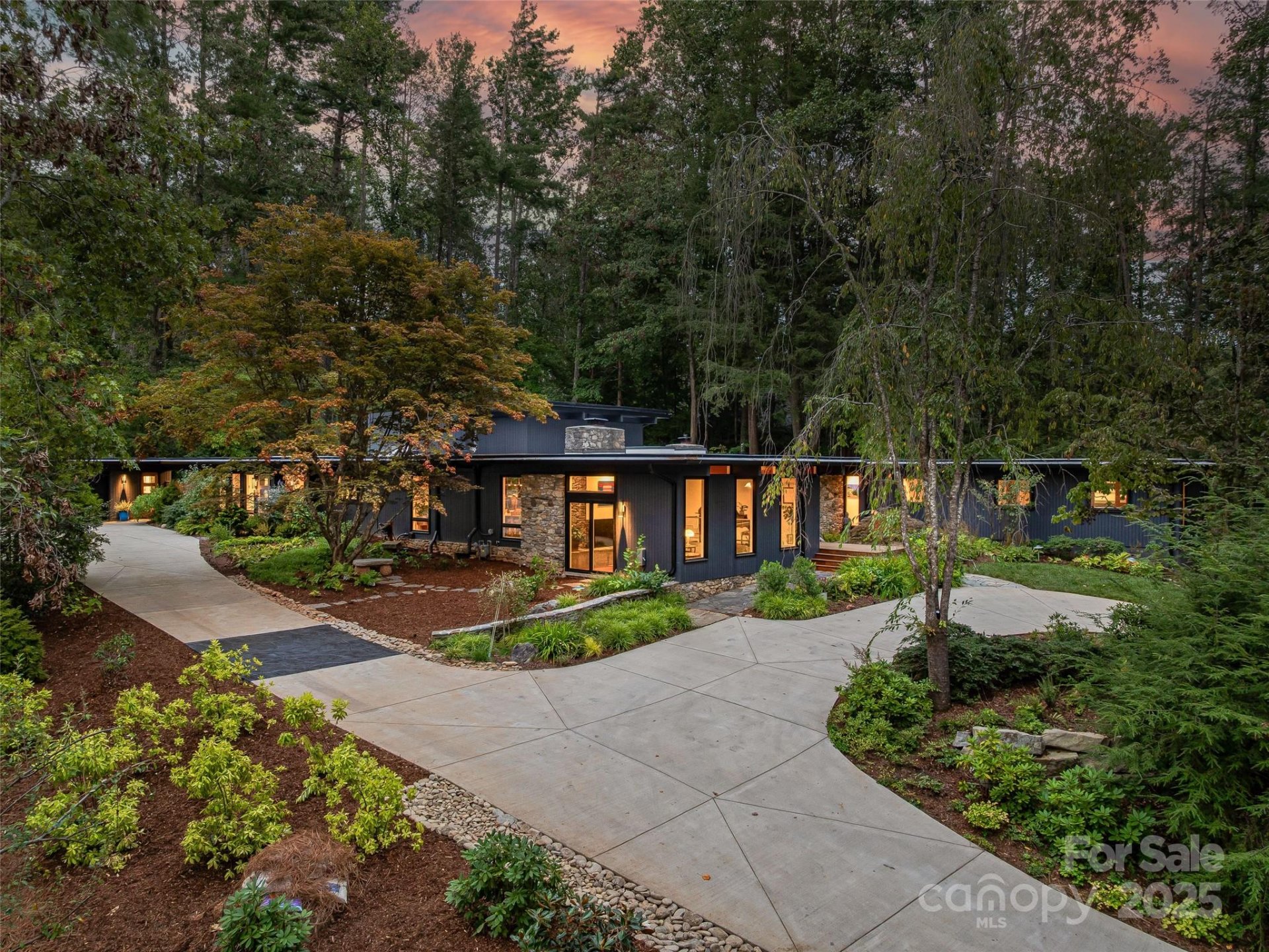 5 Brookside Road