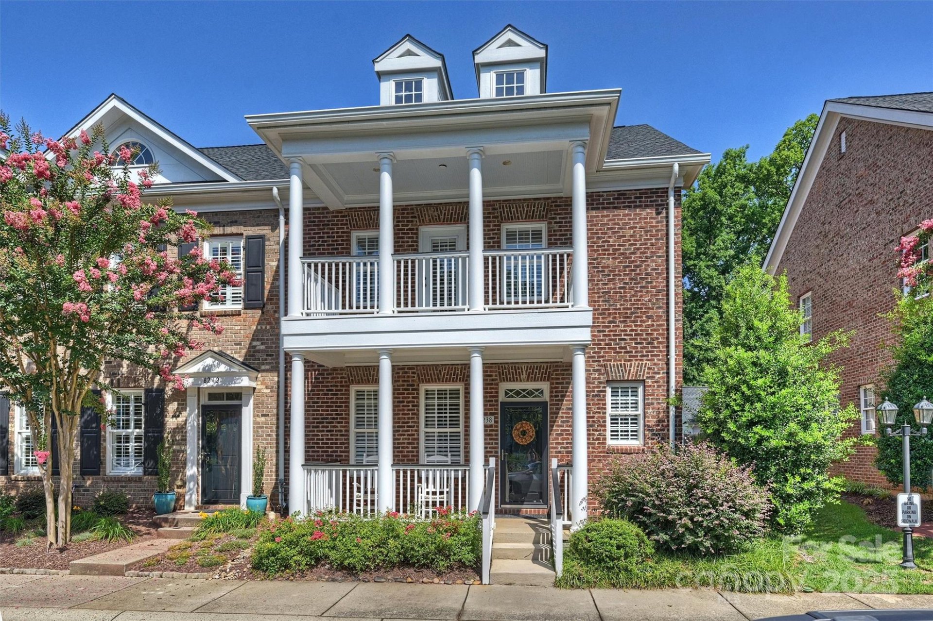 8238 Indigo Row