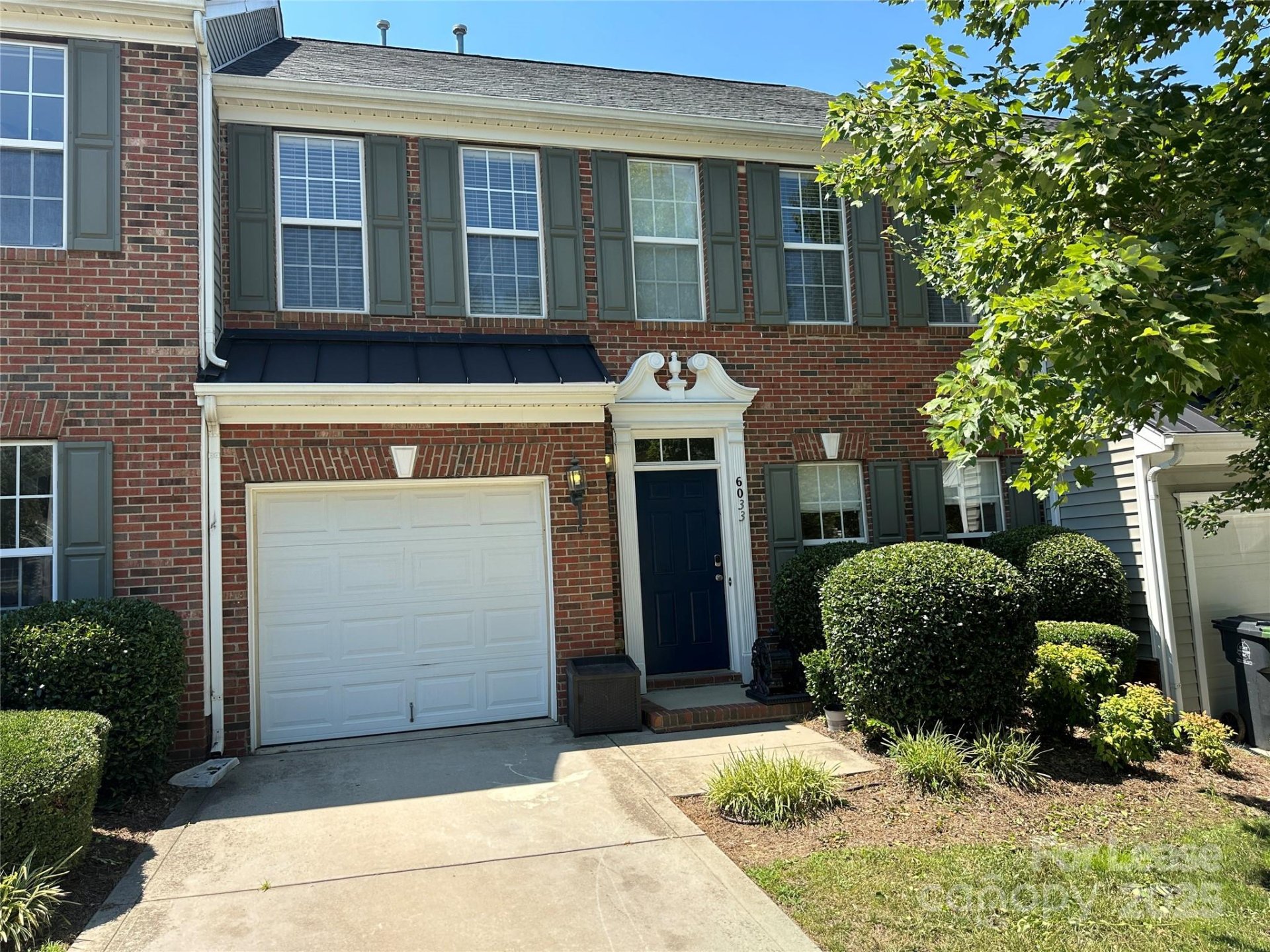 Property image 2 at 6033 Queens Walk Court, Fort Mill, SC 29707