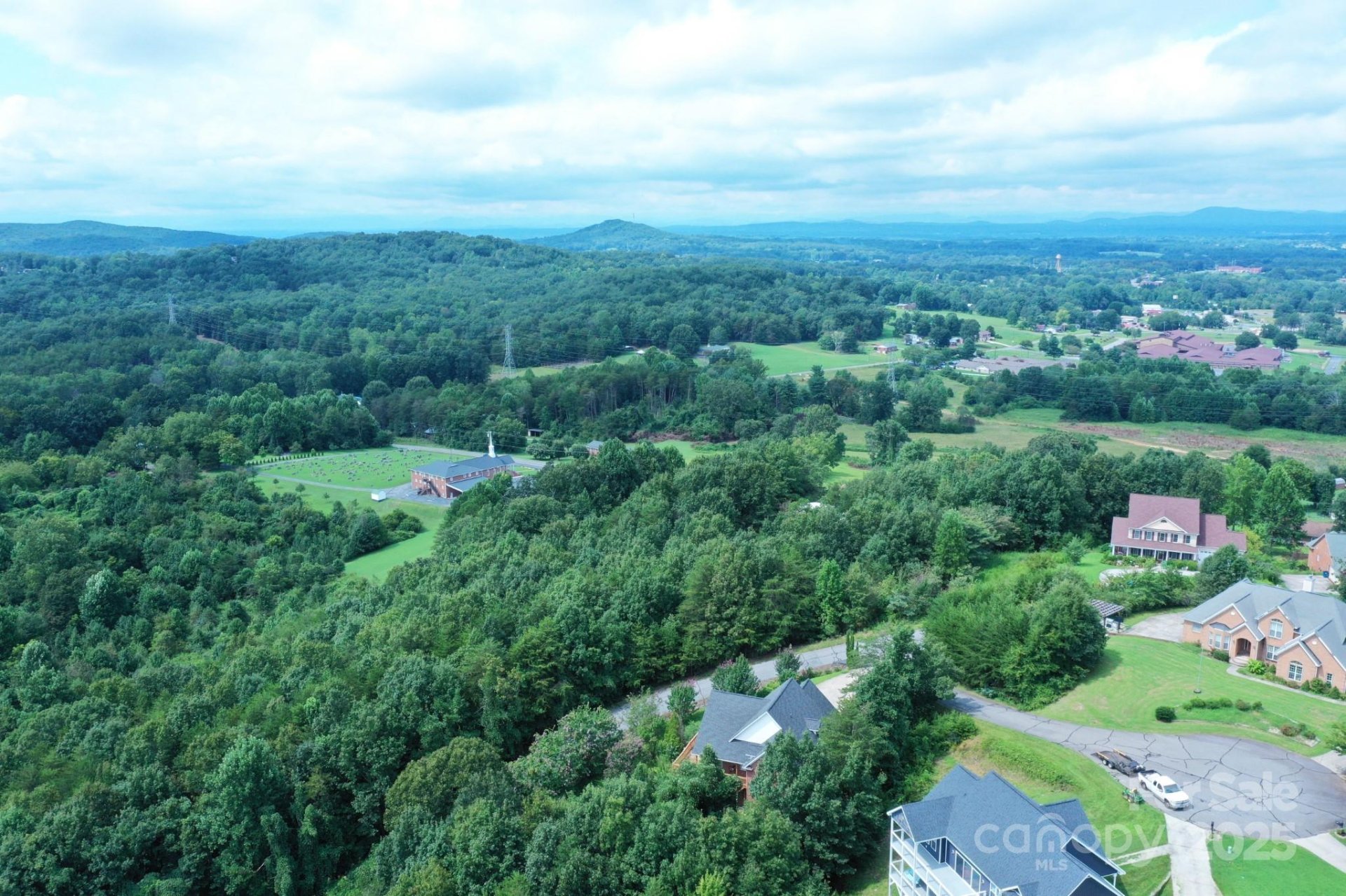 Property image 3 at 00 Pineknoll Drive, Hickory, NC 28602