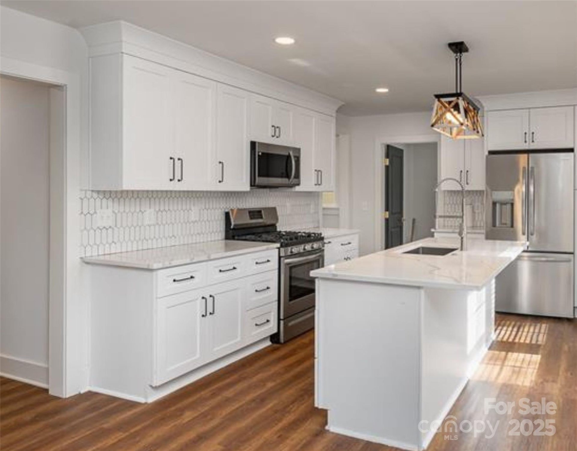 Property image 2 at 2104 St Mark Street, Charlotte, NC 28216