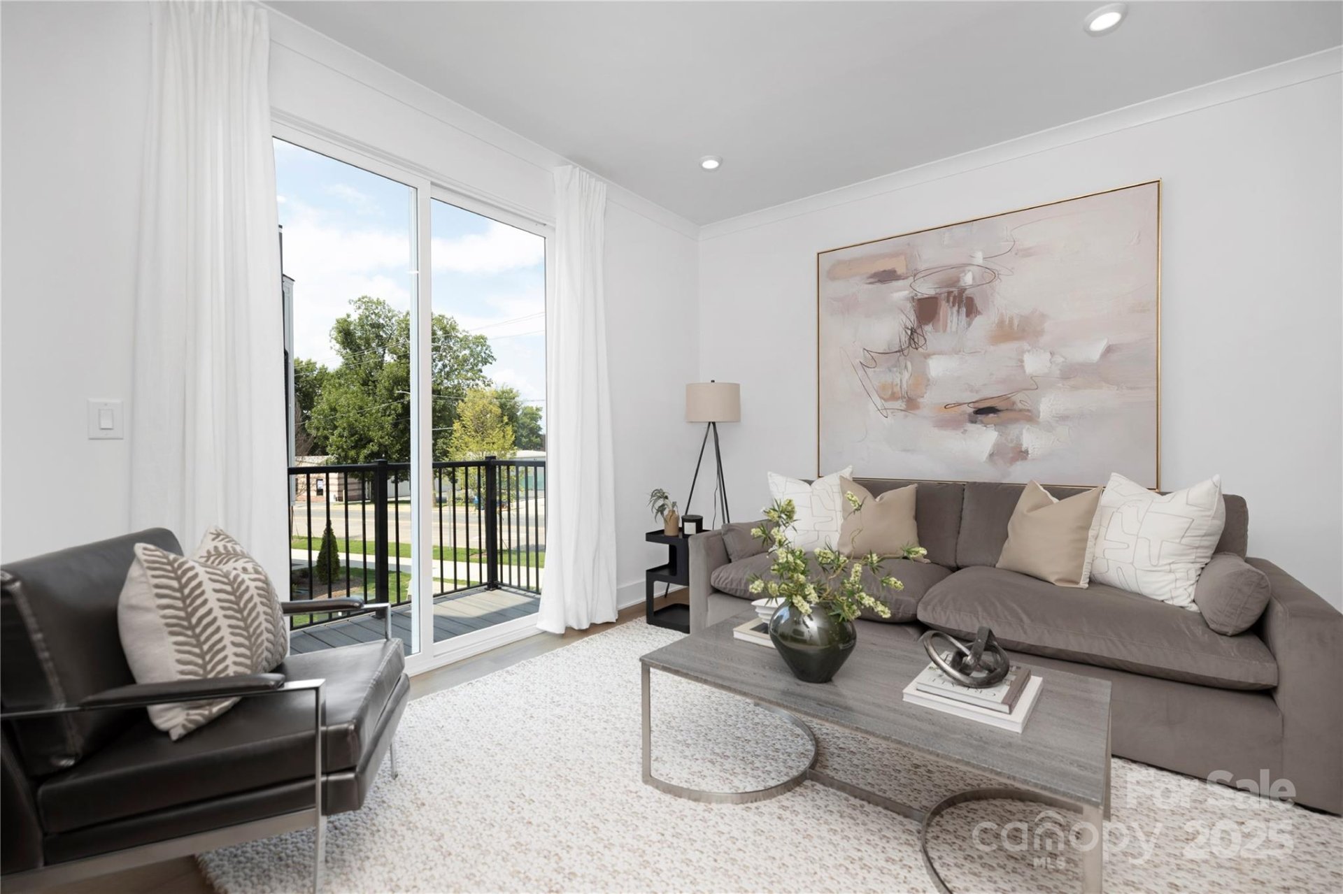 Property image 2 at 3610 S Tryon Street, Charlotte, NC 28217