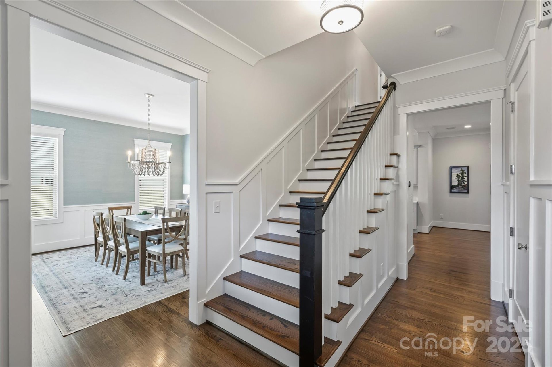 Property image 4 at 608 Melbourne Court, Charlotte, NC 28209