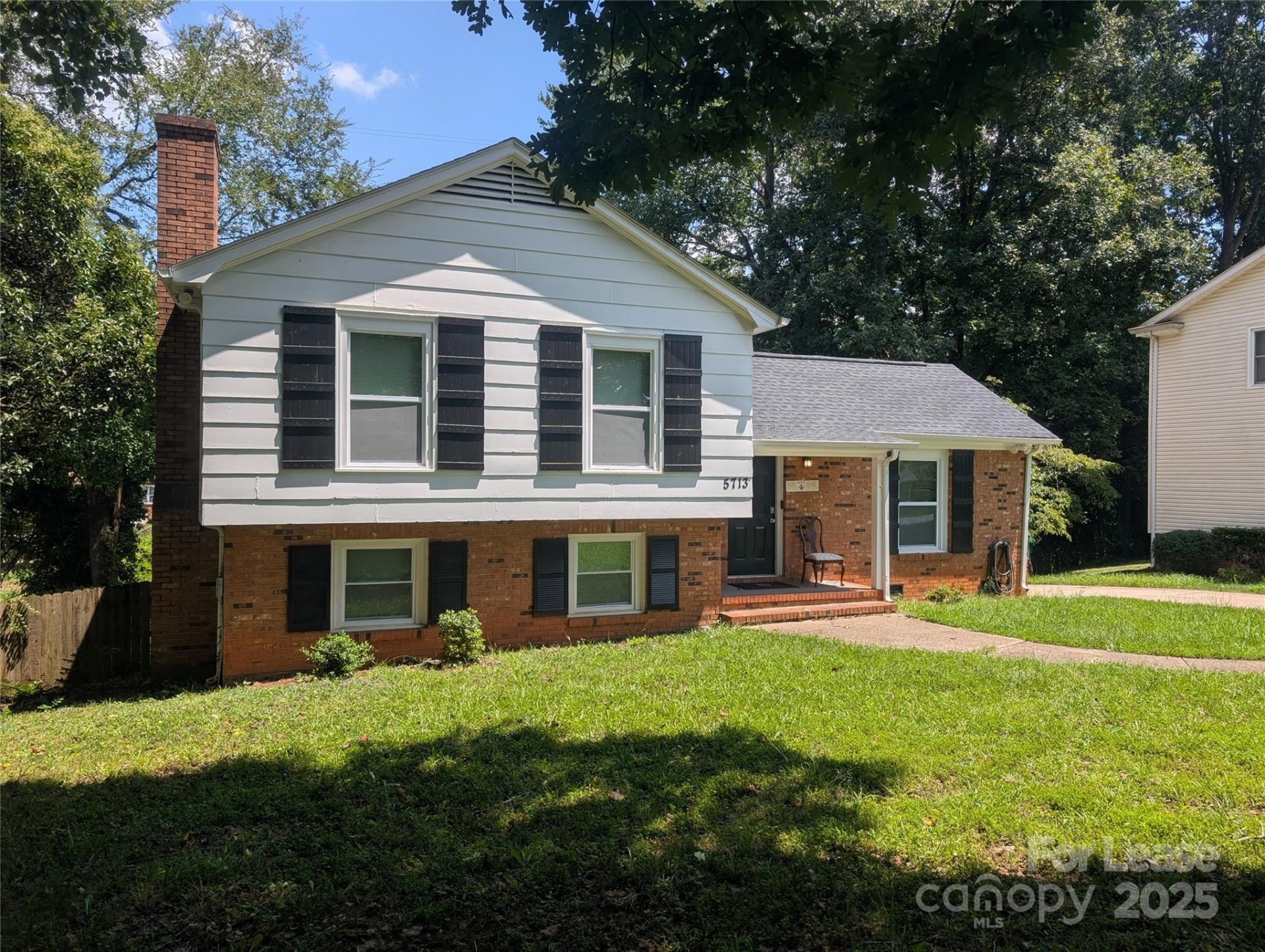 Property image 3 at 5713 Barrington Drive, Charlotte, NC 28215