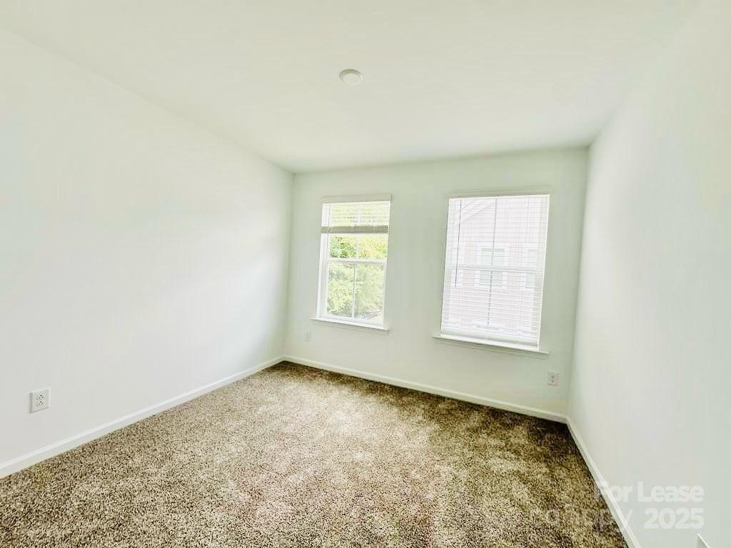 Property image 3 at 5016 Rill Court, Charlotte, NC 28262