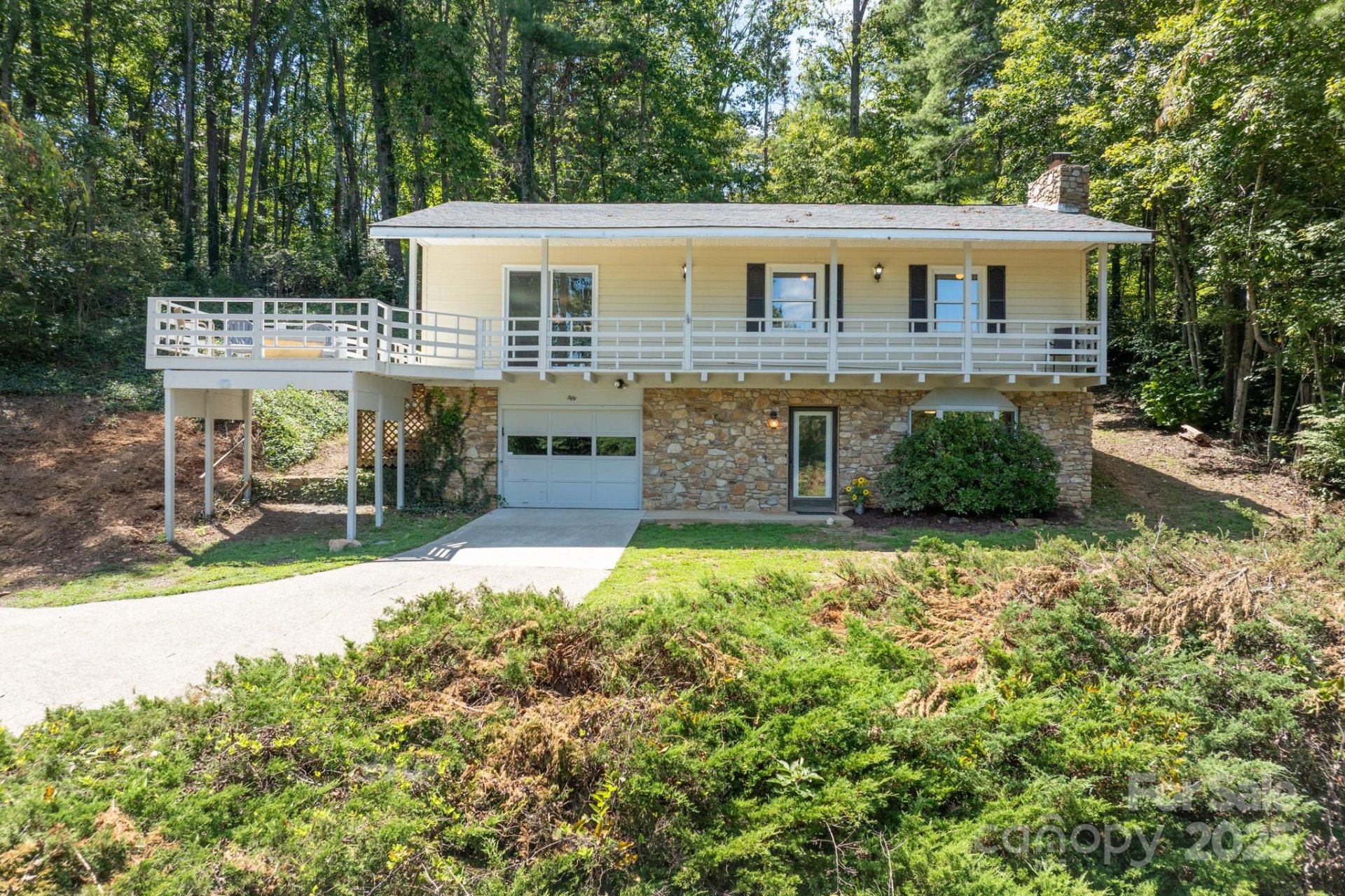 50 Springwood Drive