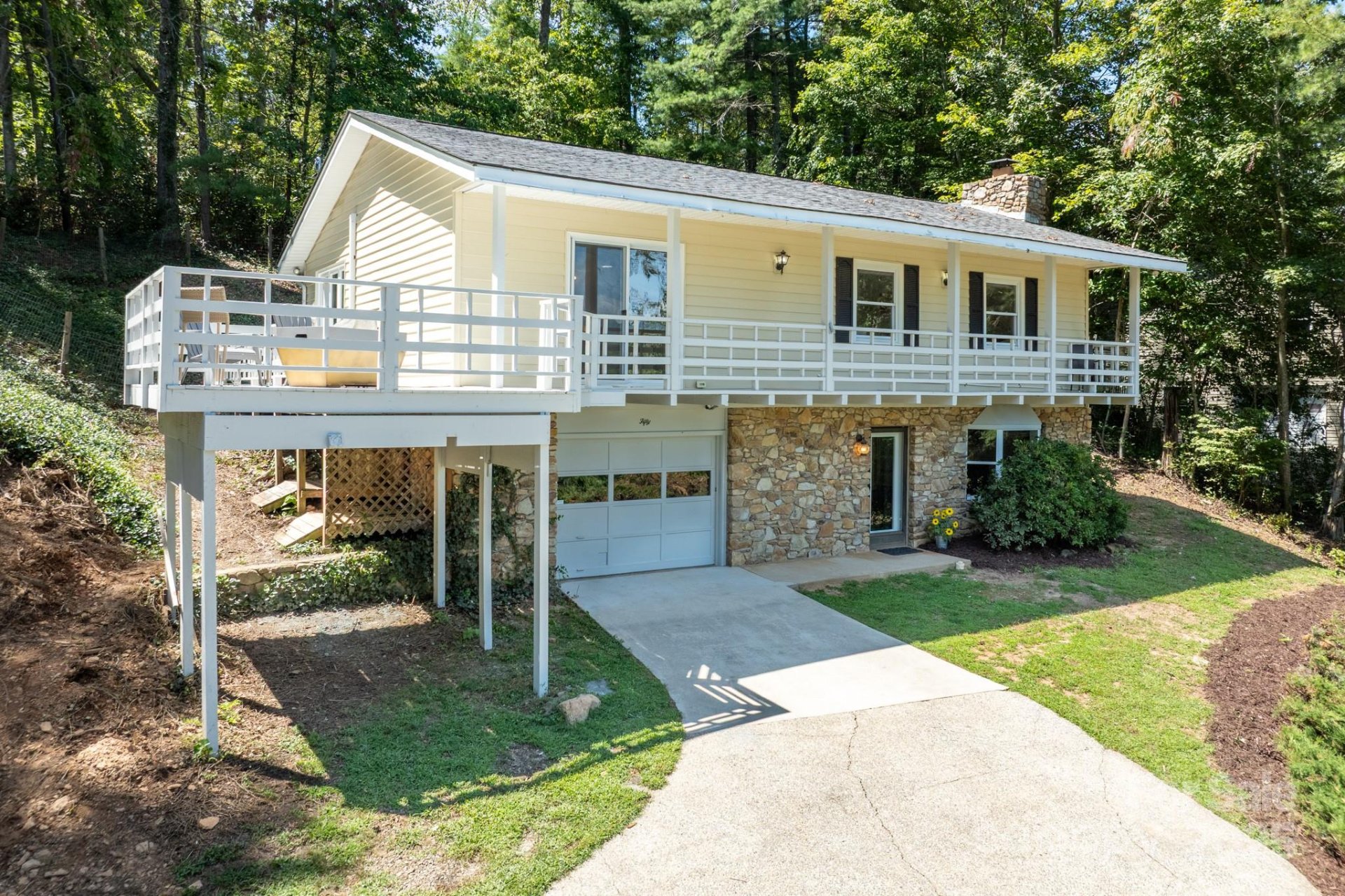 Property image 3 at 50 Springwood Drive, Asheville, NC 28805