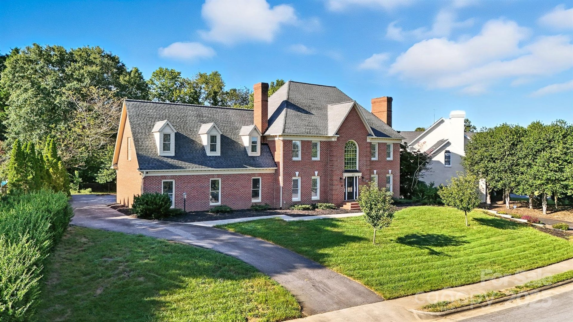 475 44th Drive