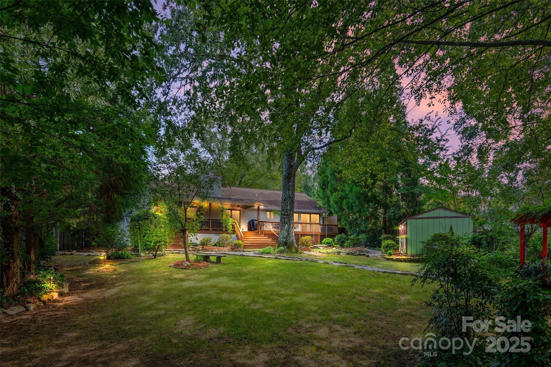 Property image 5 at 2116 Lynbridge Drive, Charlotte, NC 28270