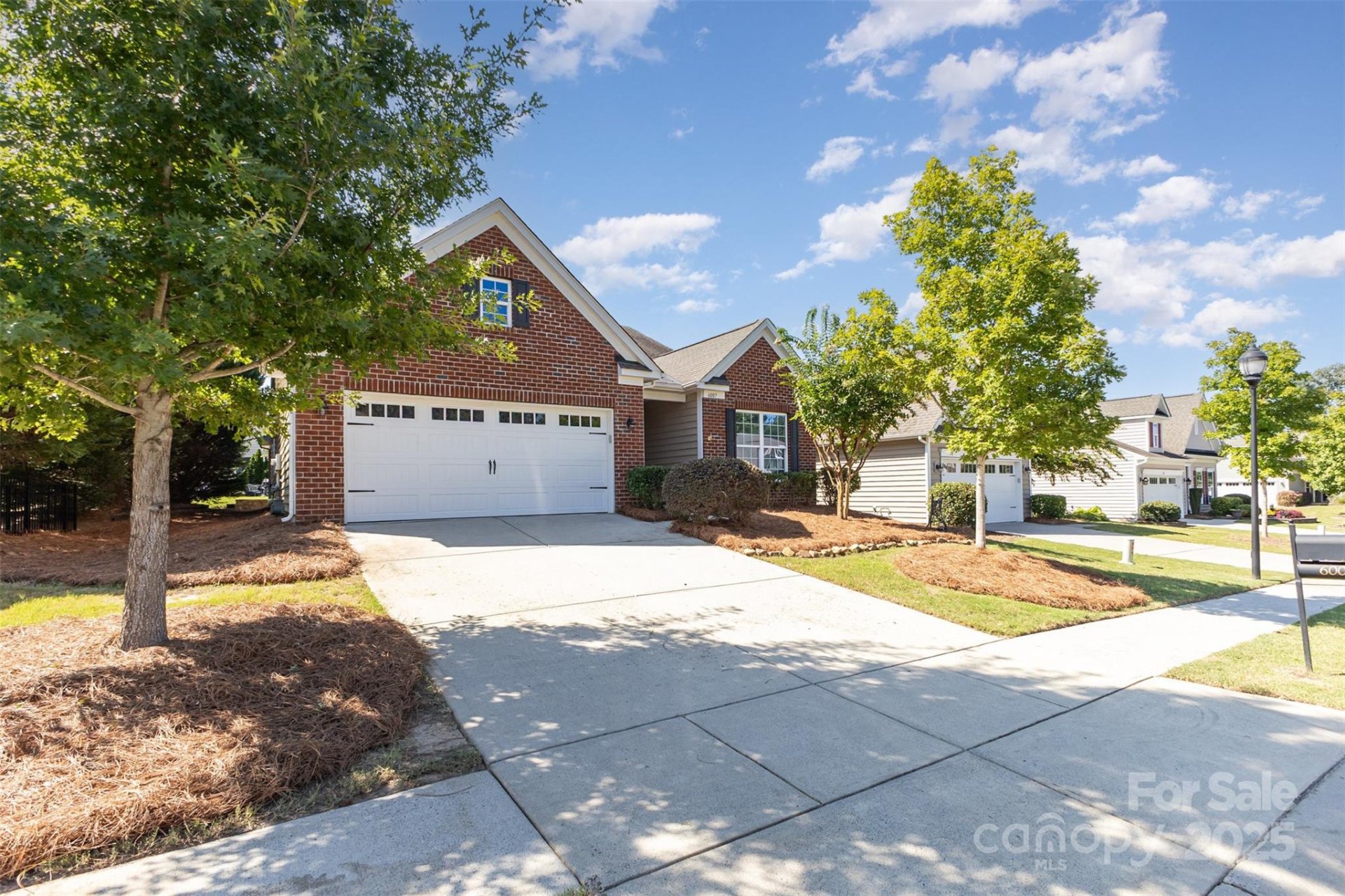 6007 Edinburgh Lane