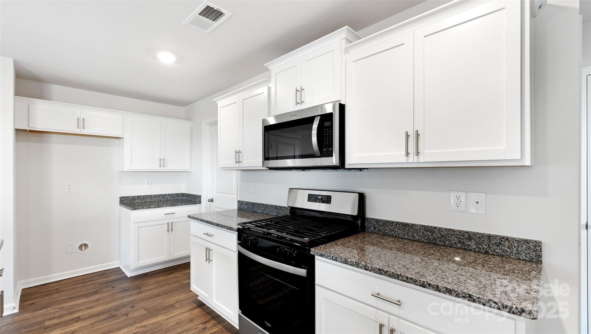 Property image 3 at 72 Lillian Lane, Hendersonville, NC 28792