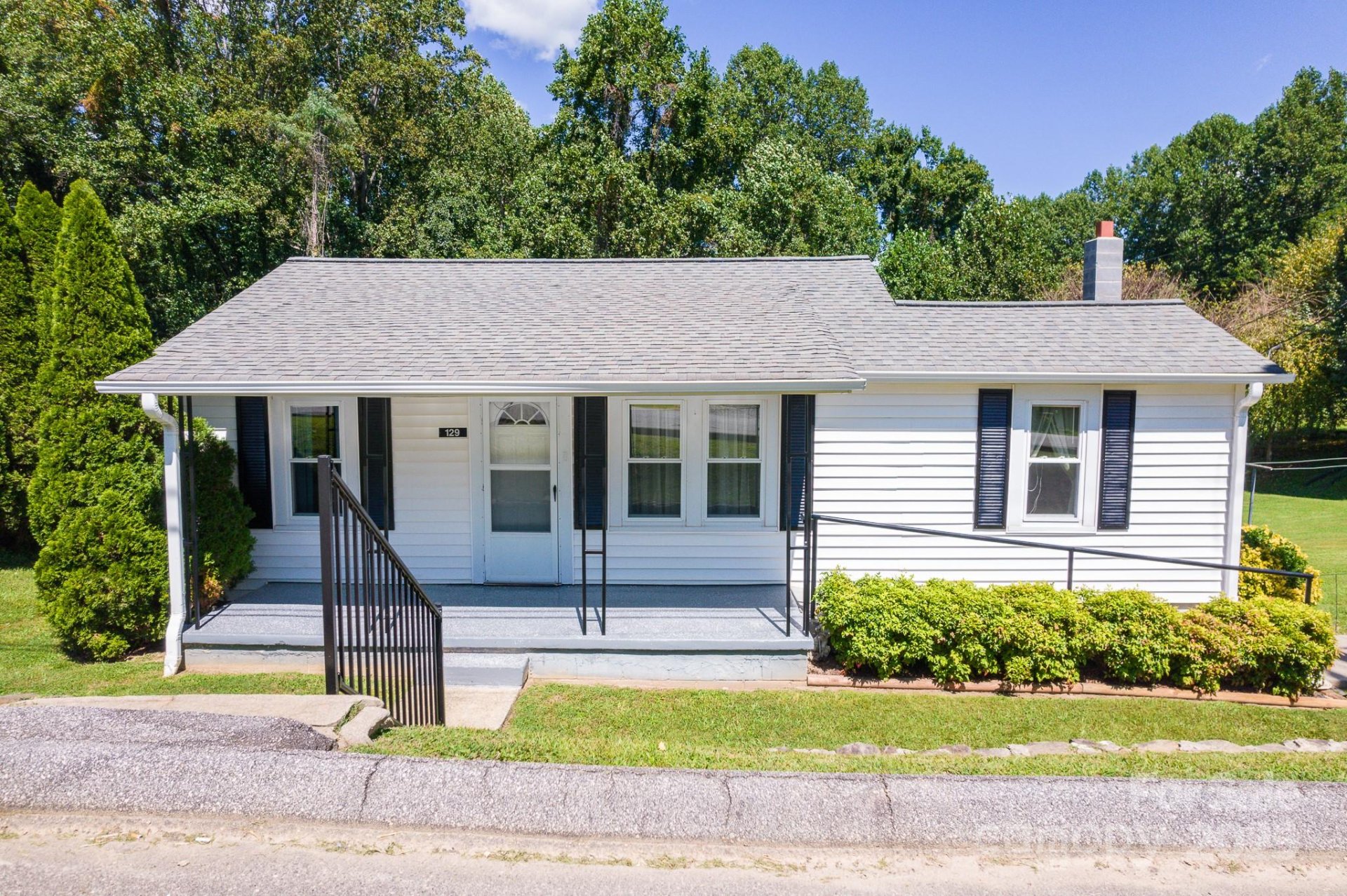 Property image 2 at 129 Seagle Street, Marion, NC 28752