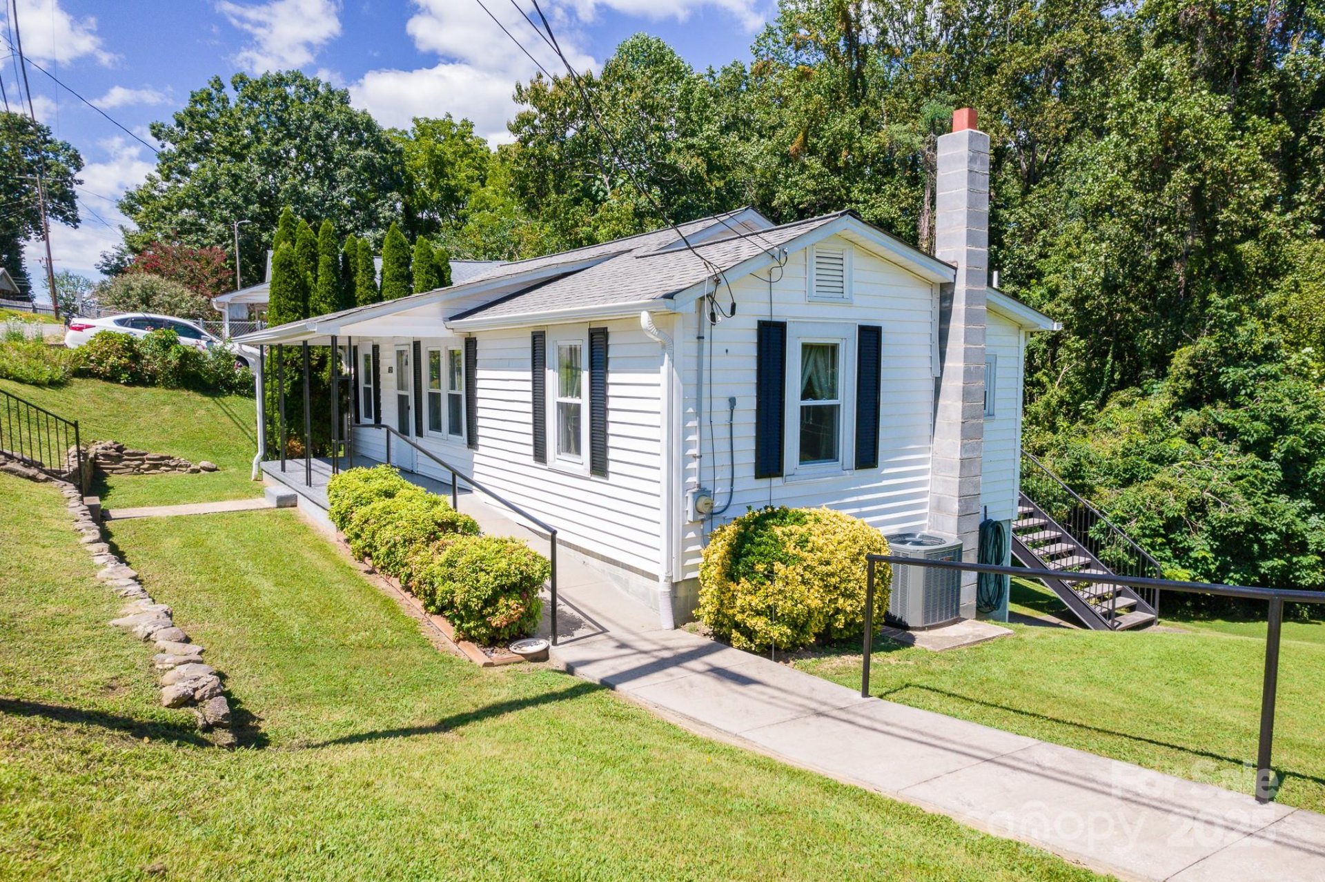 Property image 3 at 129 Seagle Street, Marion, NC 28752