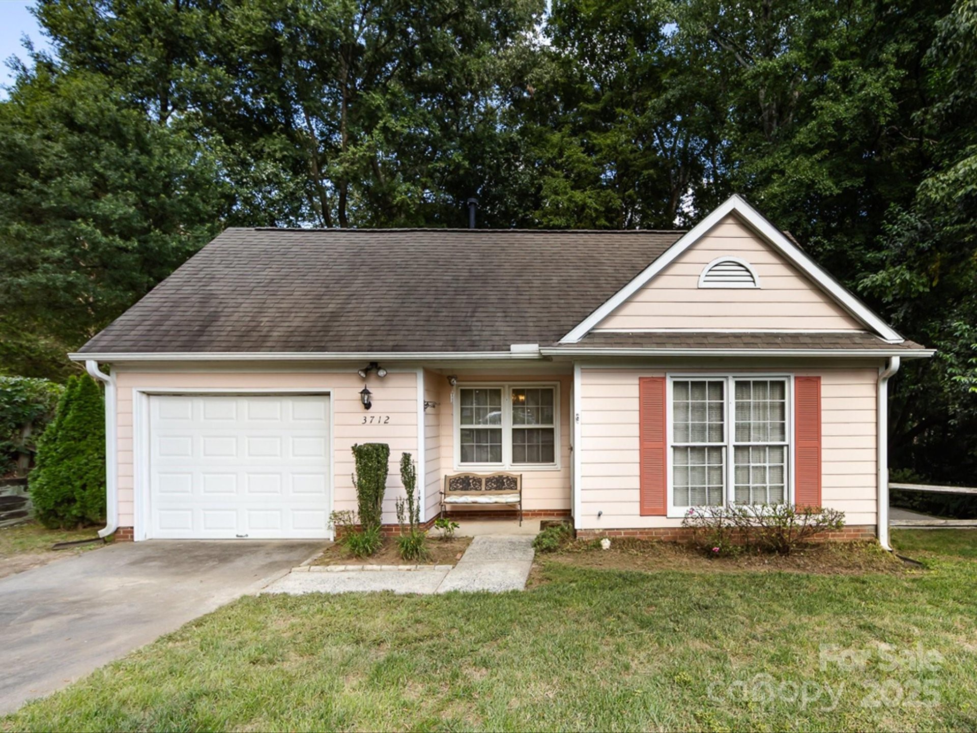 3712 Teaberry Court