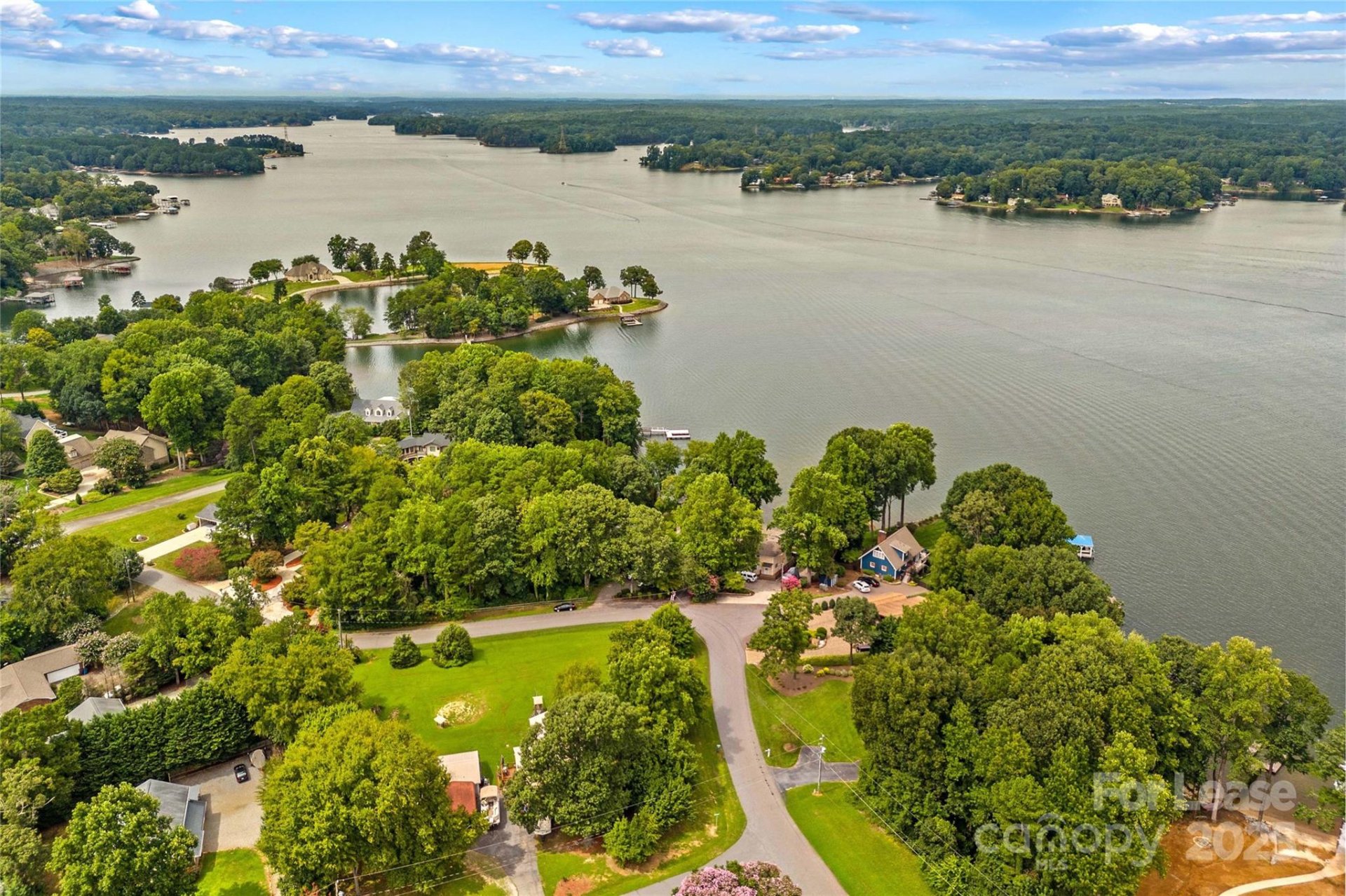 Property at 9598 Riviera Drive, Sherrills Ford, NC 28673