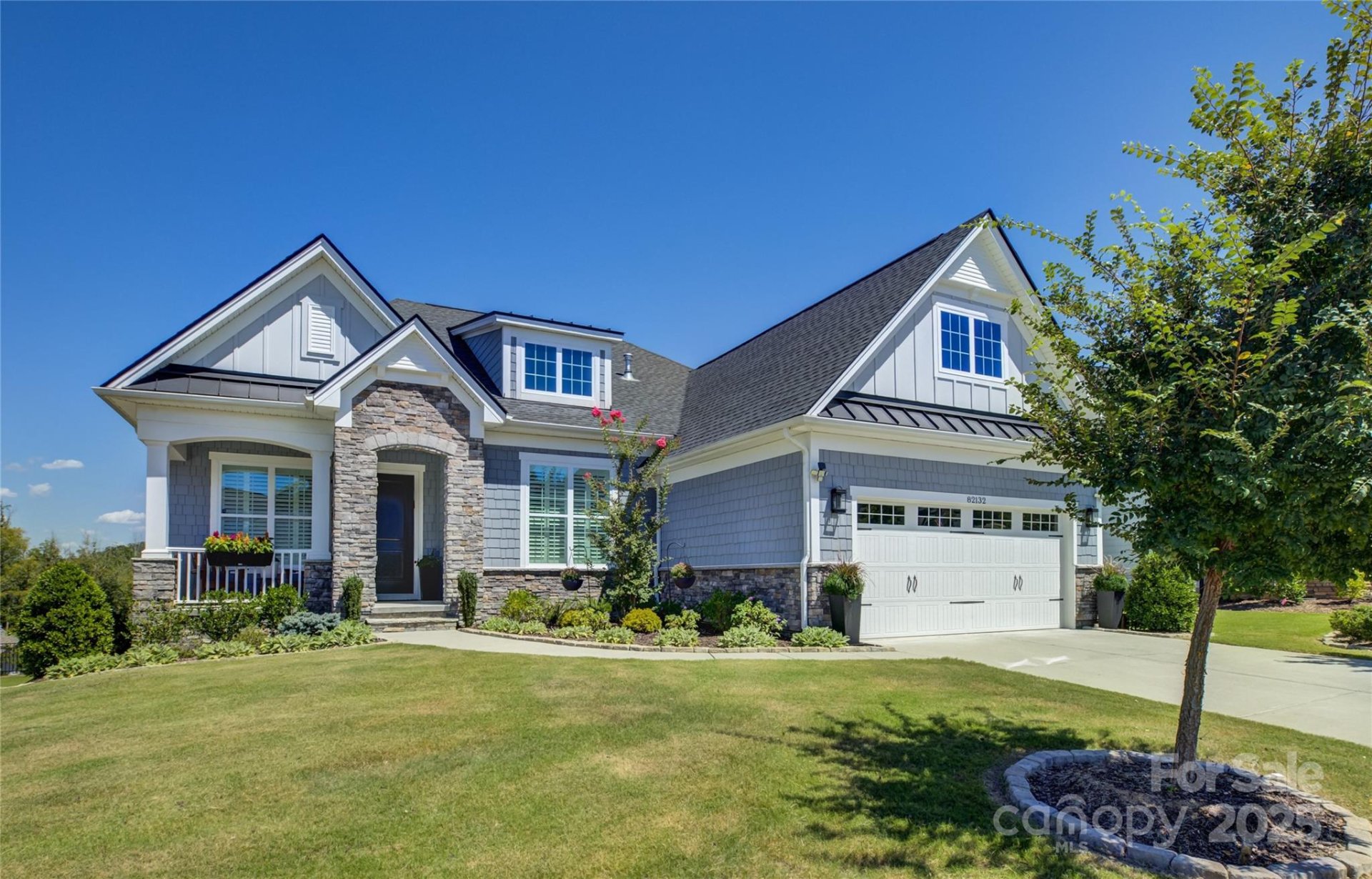 82132 Standing Oak Drive