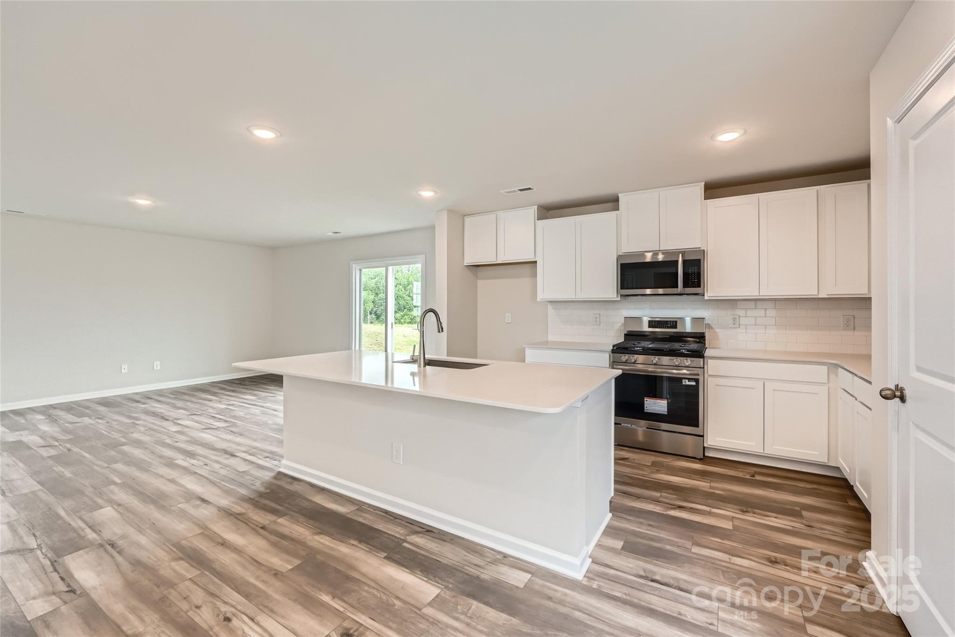 Property image 4 at 131 Arden Court, Troutman, NC 28166