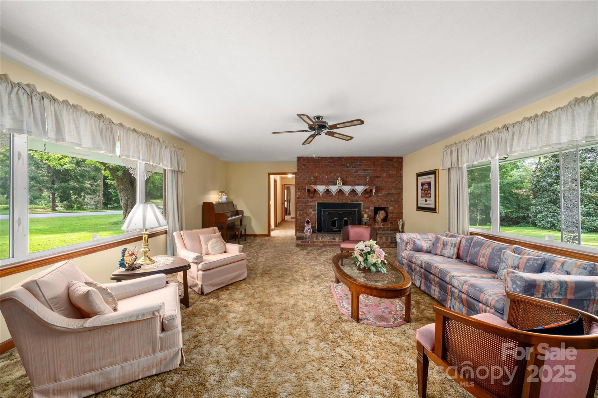 Property image 2 at 335 Lake Circle Drive, Hendersonville, NC 28792