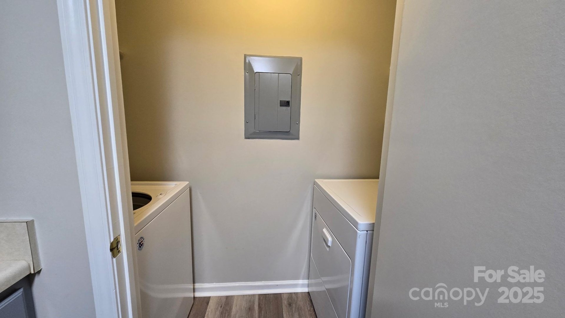Property image 4 at 9811 Campus Walk Lane, Charlotte, NC 28262