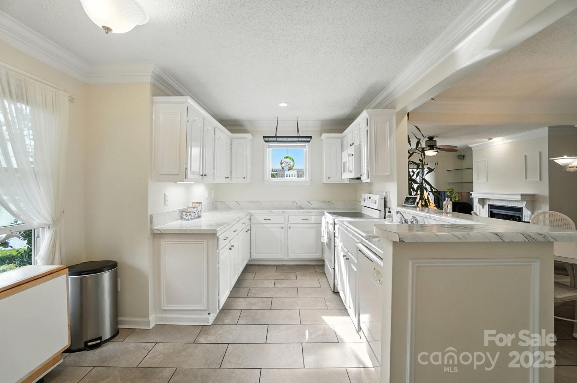 Property image 5 at 9031 Jm Keynes Drive, Charlotte, NC 28262
