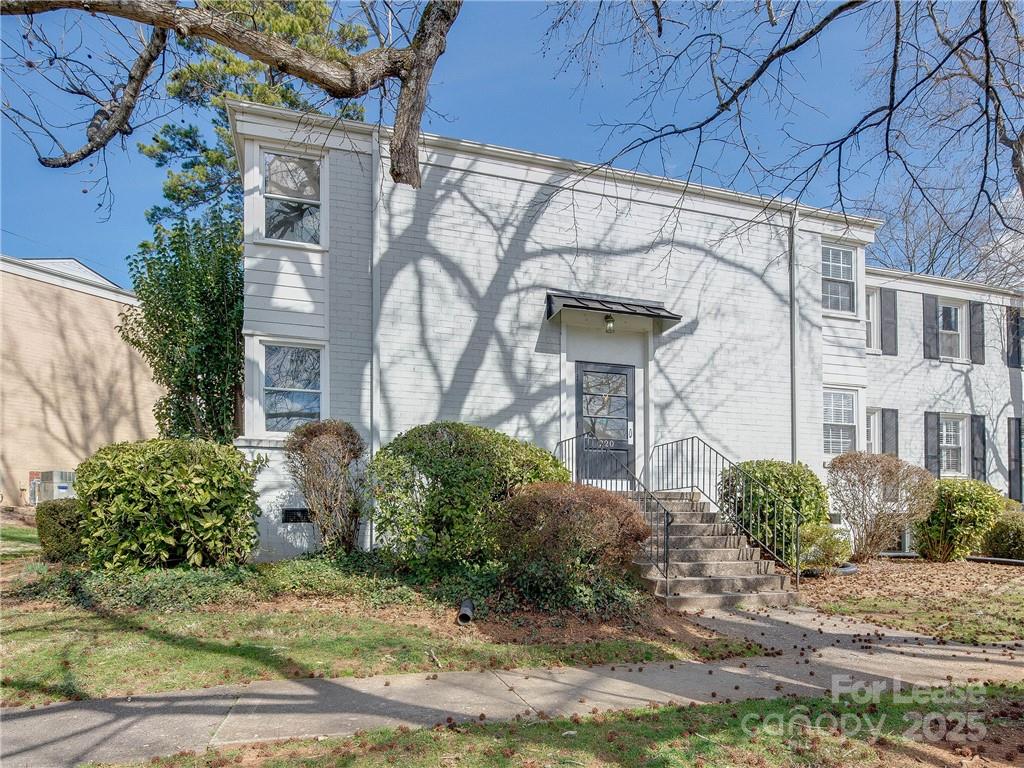220 Wakefield Drive