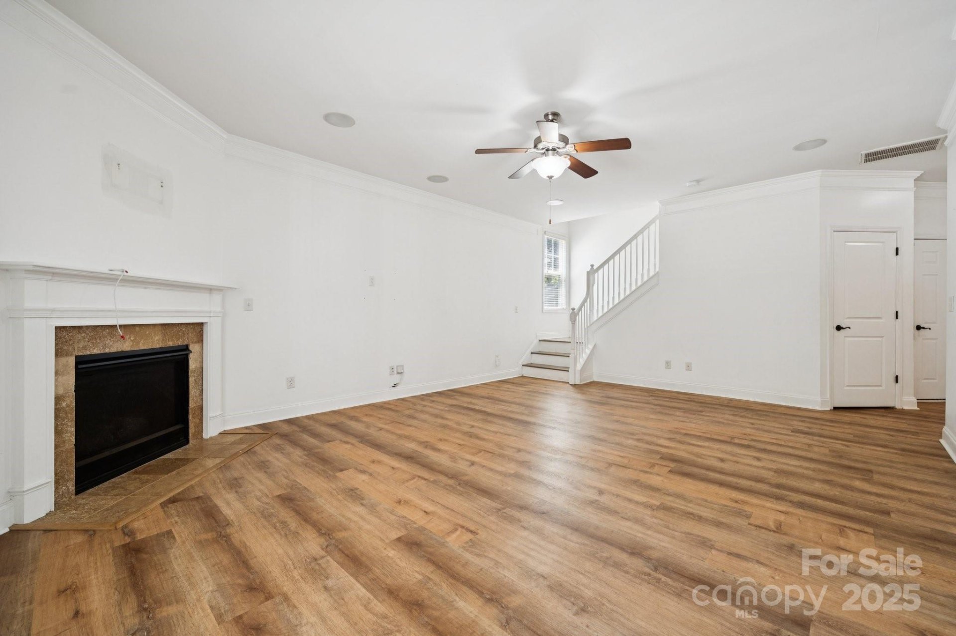 Property image 3 at 6604 Hermsley Road, Charlotte, NC 28278
