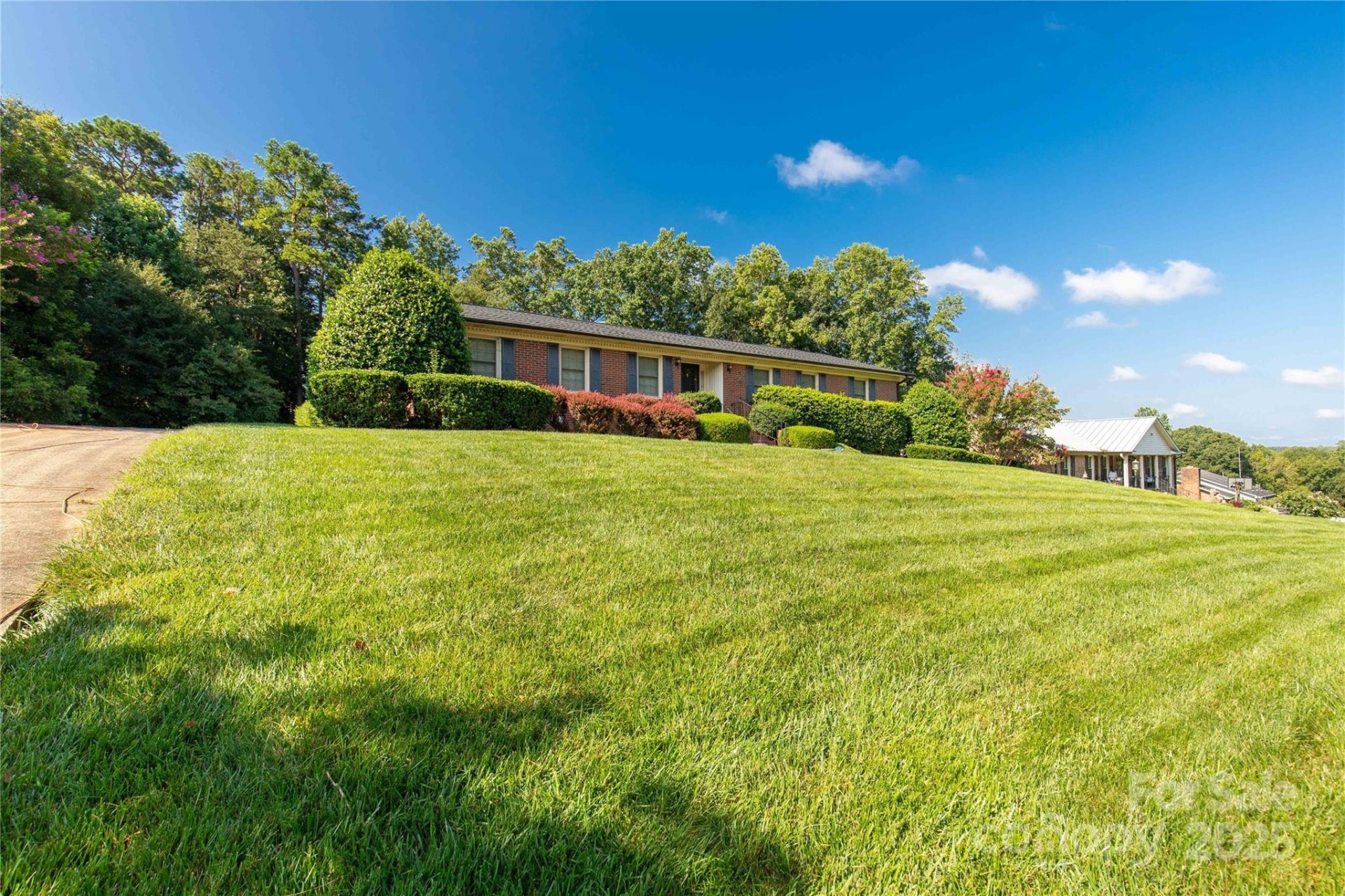Property image 4 at 2411 Sandlewood Drive, Gastonia, NC 28054