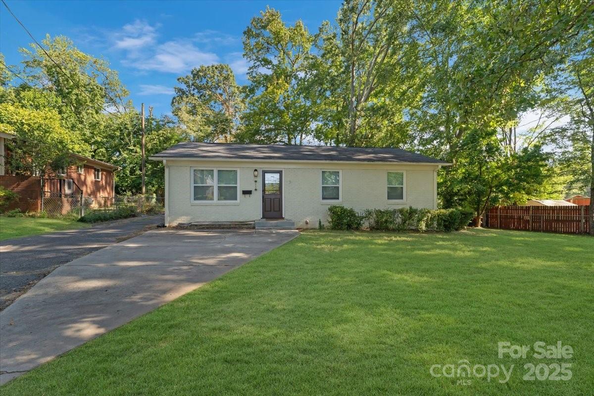Property at 1117 Interurban Avenue, Charlotte, NC 28208